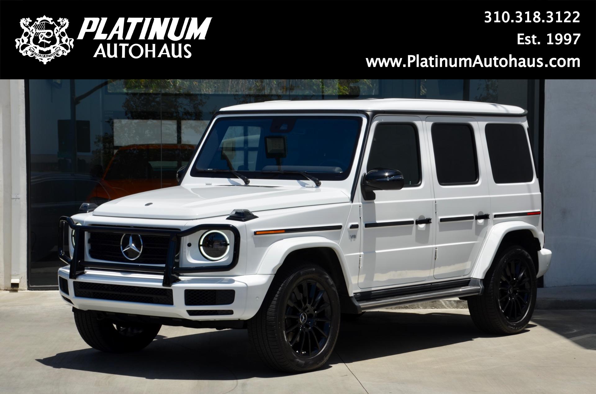 Mercedes-Benz G 55 AMG ブラックとCLS ホワイトのセット Mercedes-Benz G 55 AMG ブラックとCLS ホワイトのセット