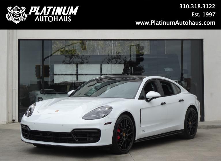 2020 Porsche Panamera