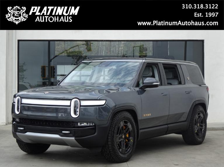 2023 Rivian R1S