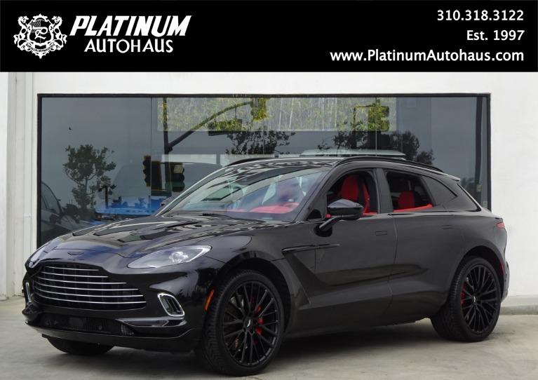 2022 Aston Martin DBX