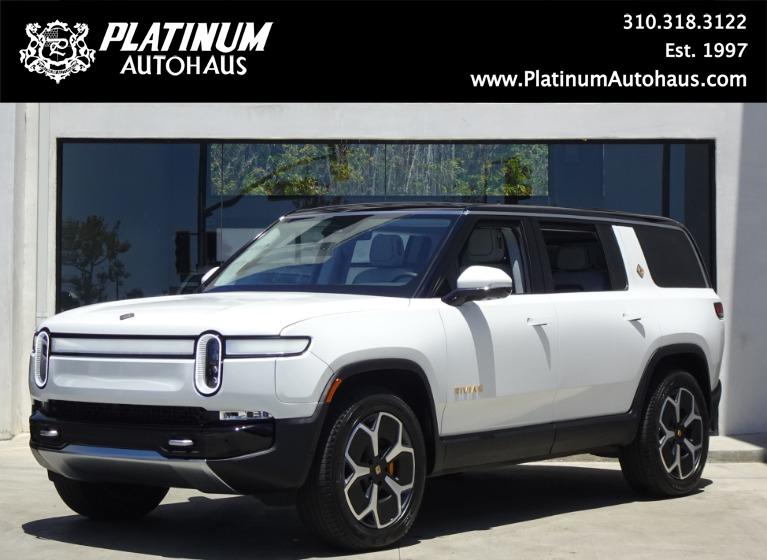 2024 Rivian R1S