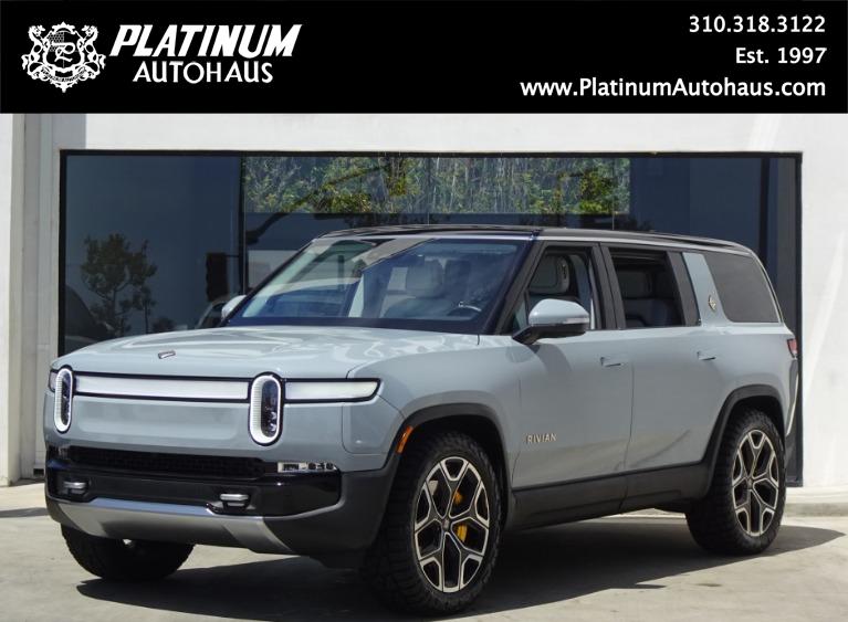 2024 Rivian R1S