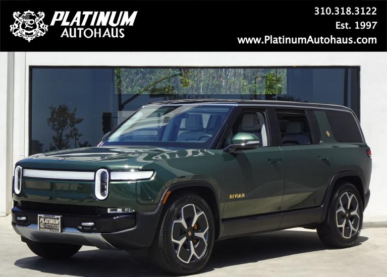 2024 Rivian R1S
