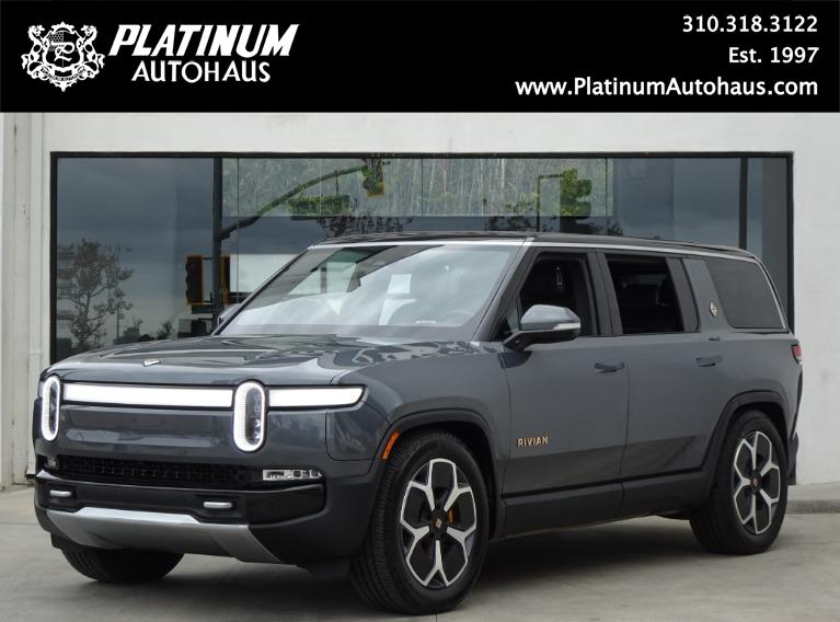2024 Rivian R1S