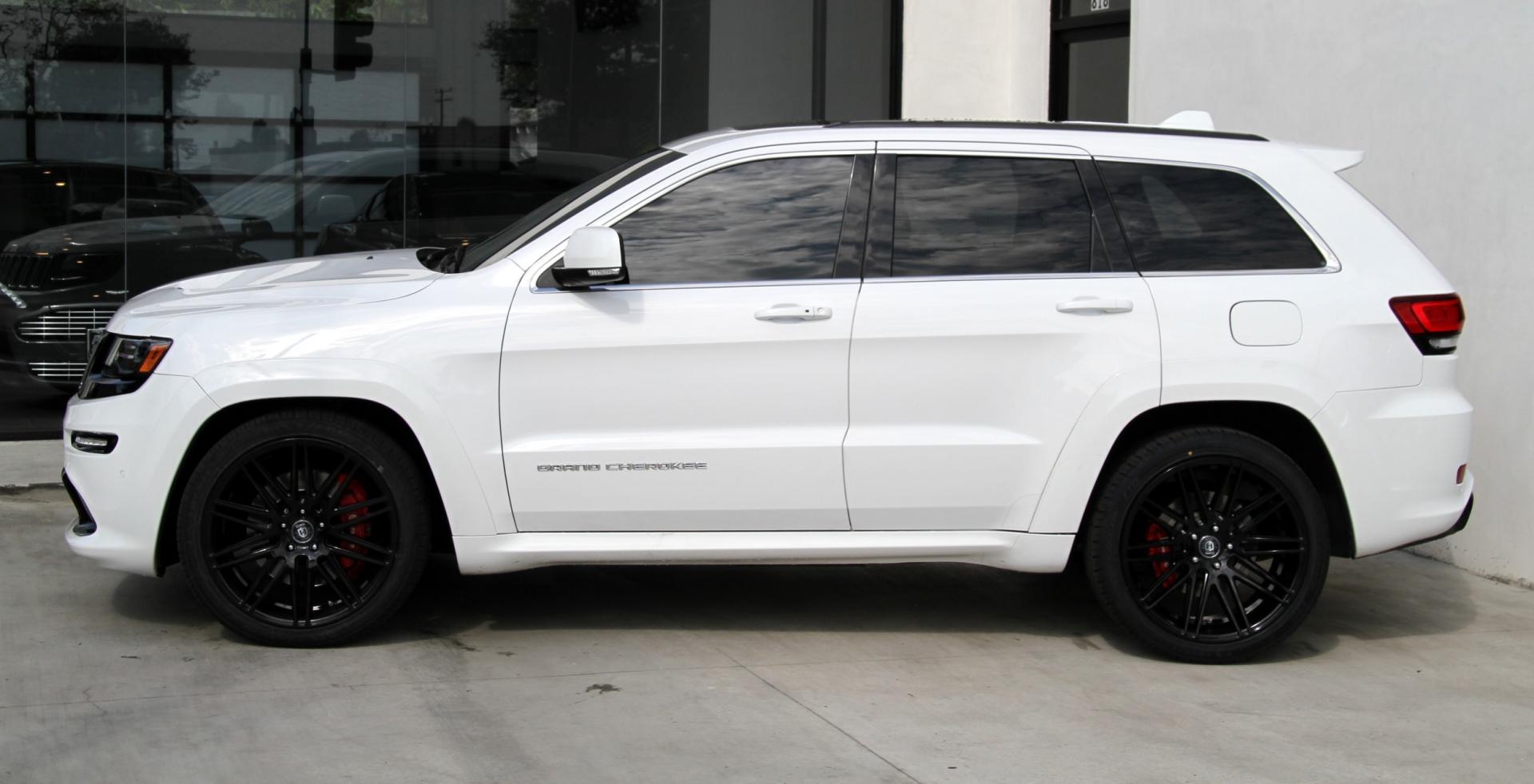 2016 jeep srt8