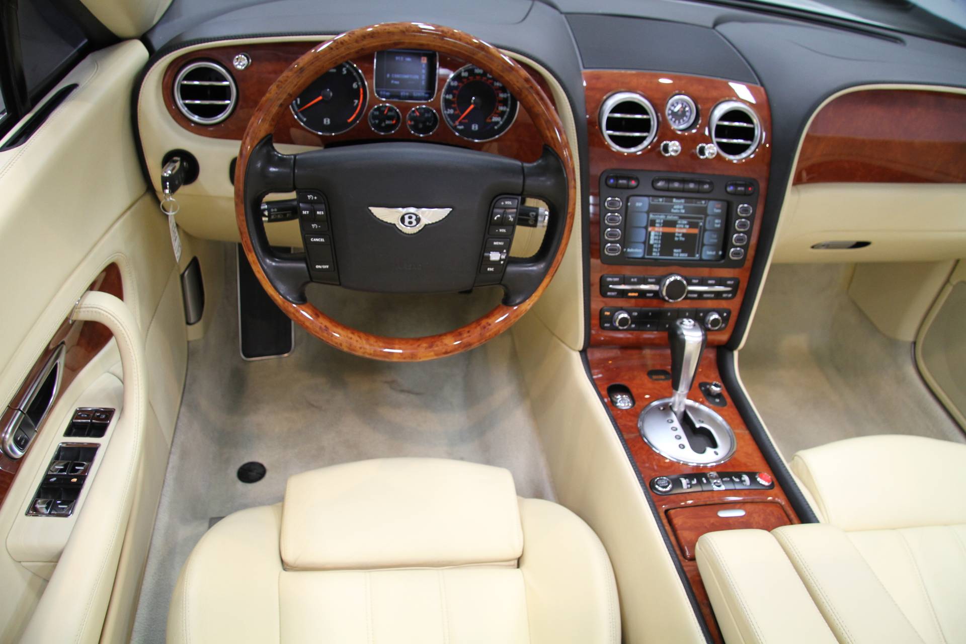 2007 Bentley Continental Gtc Magnolia Interior Stock