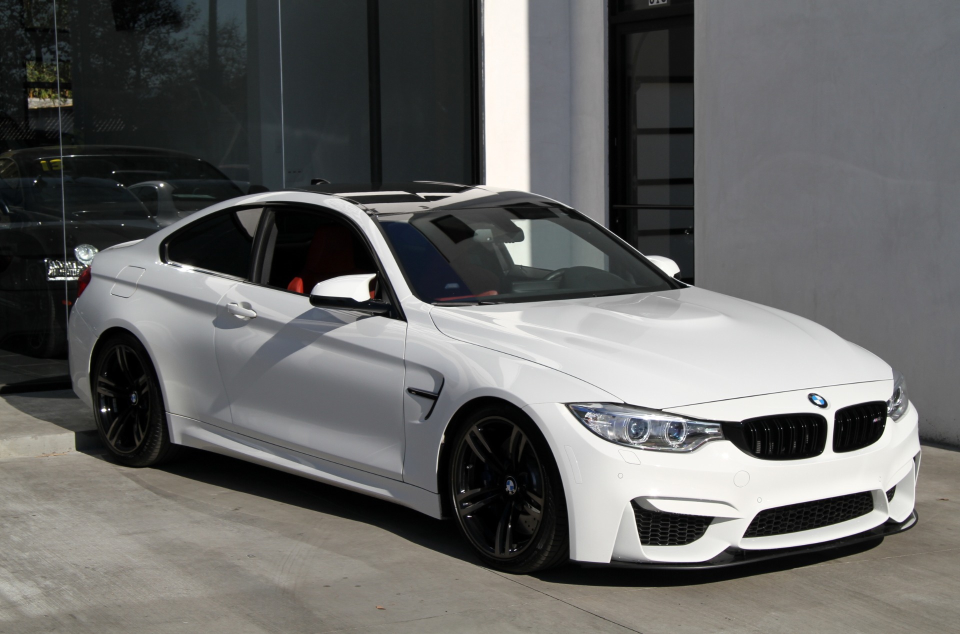 2016 Bmw M4 Coupe White / white 2016 BMW M4 F82 Coupé in PAris France