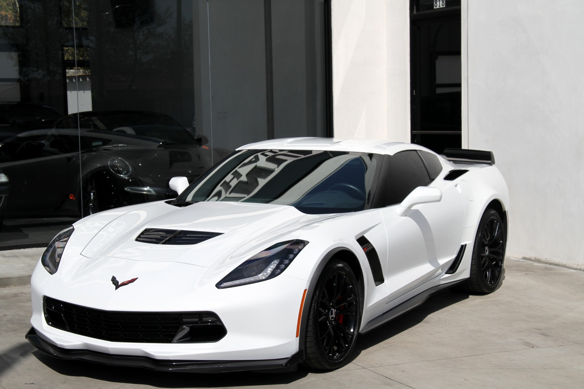 Used-2015-Chevrolet-Corvette-Z06-3LZ-**MSRP-94,870-**
