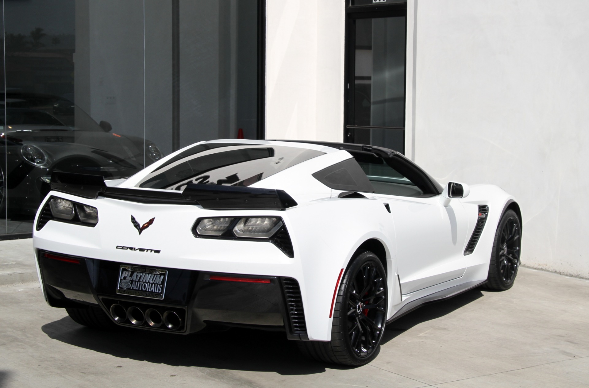 Used-2015-Chevrolet-Corvette-Z06-3LZ-**MSRP-94,870-**