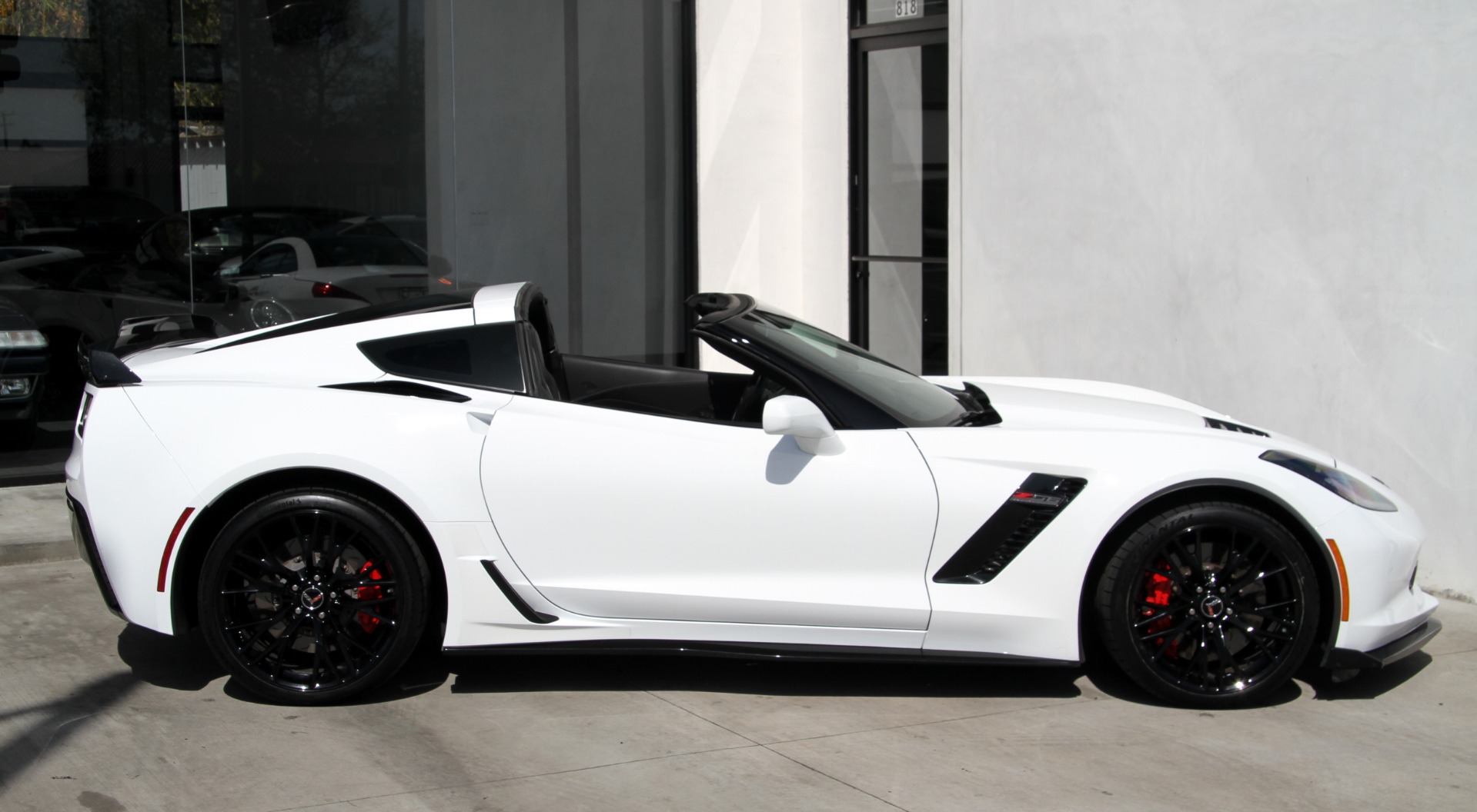 Used-2015-Chevrolet-Corvette-Z06-3LZ-**MSRP-94,870-**