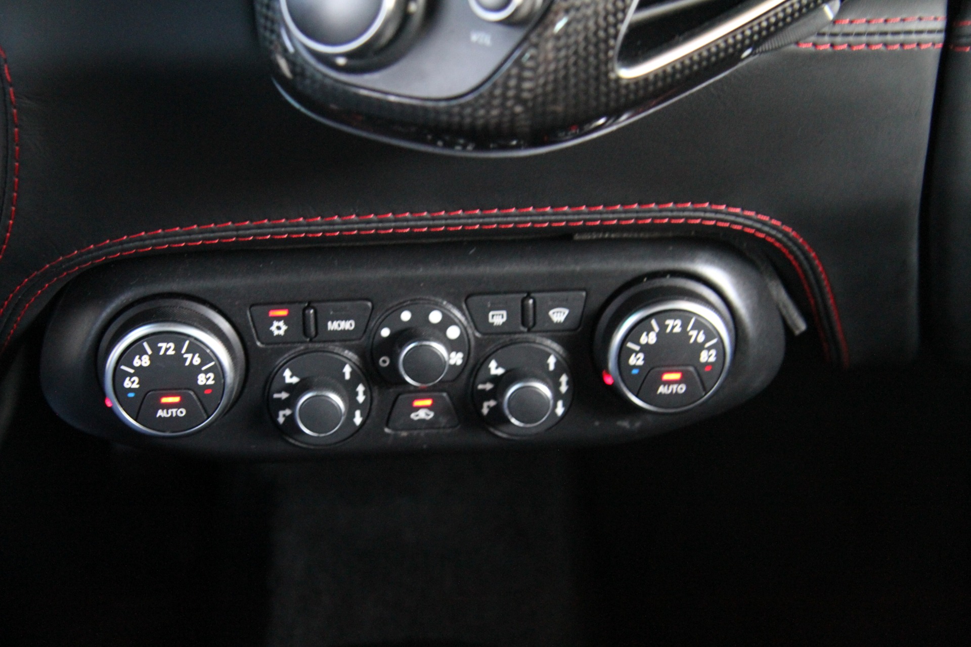 Cache console centrale Ferrari 458 Carbon F1 – AutoVM Composites