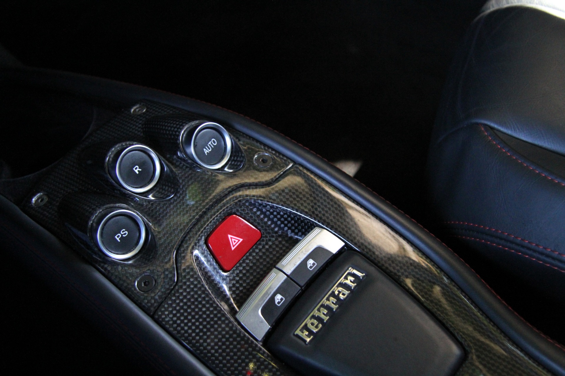 2010 Ferrari 458 Italia Full Carbon Fiber Interior