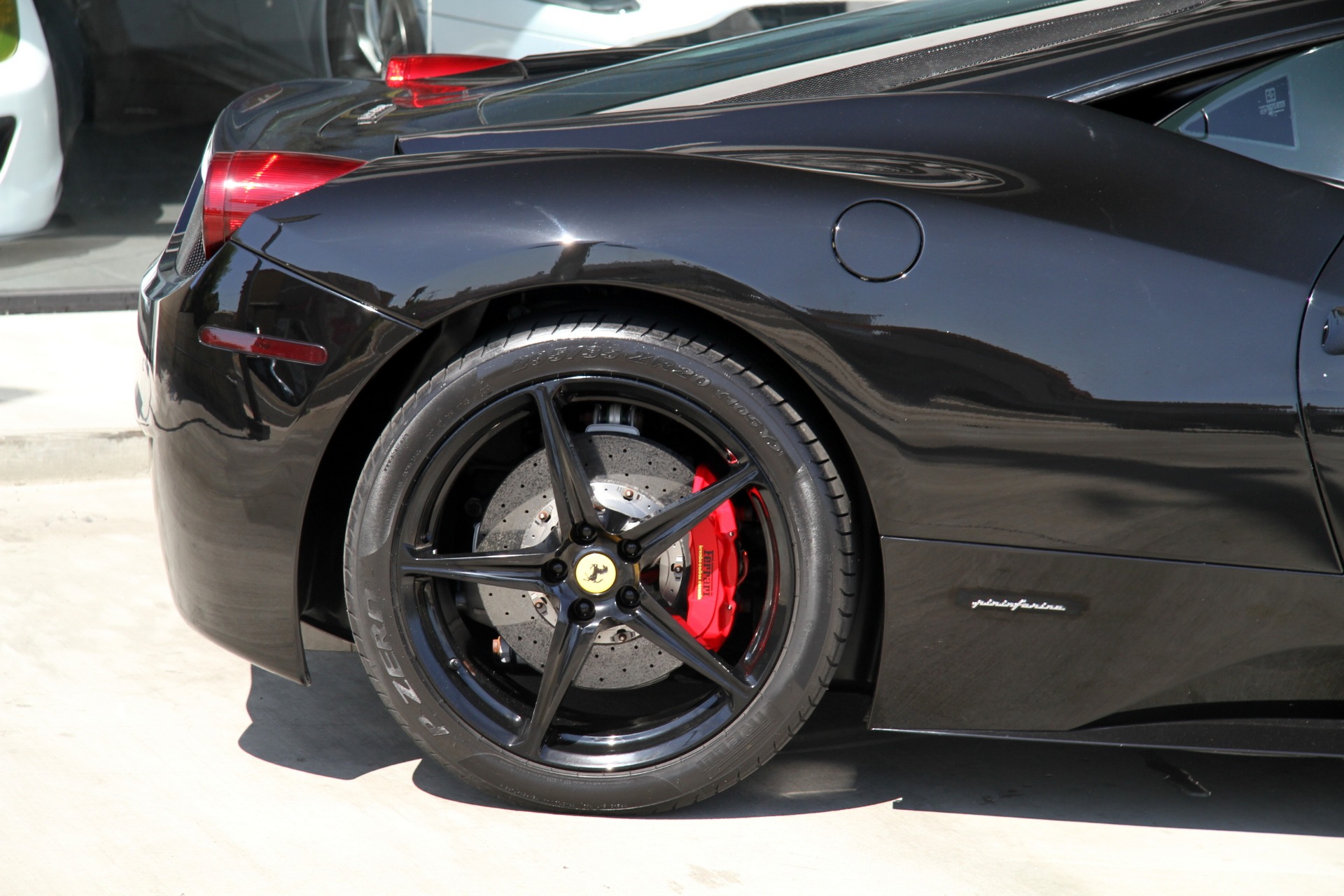 2010 Ferrari 458 Italia Full Carbon Fiber Interior