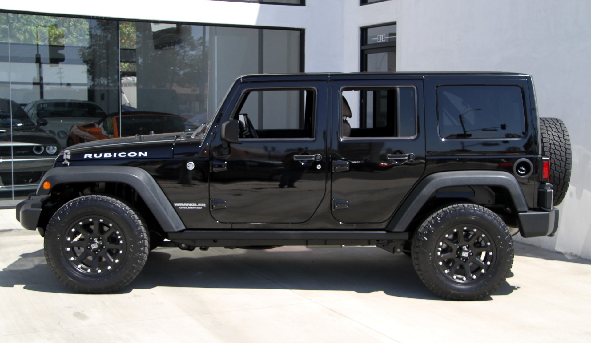 2012 Jeep Wrangler Unlimited Rubicon Stock 6230B for