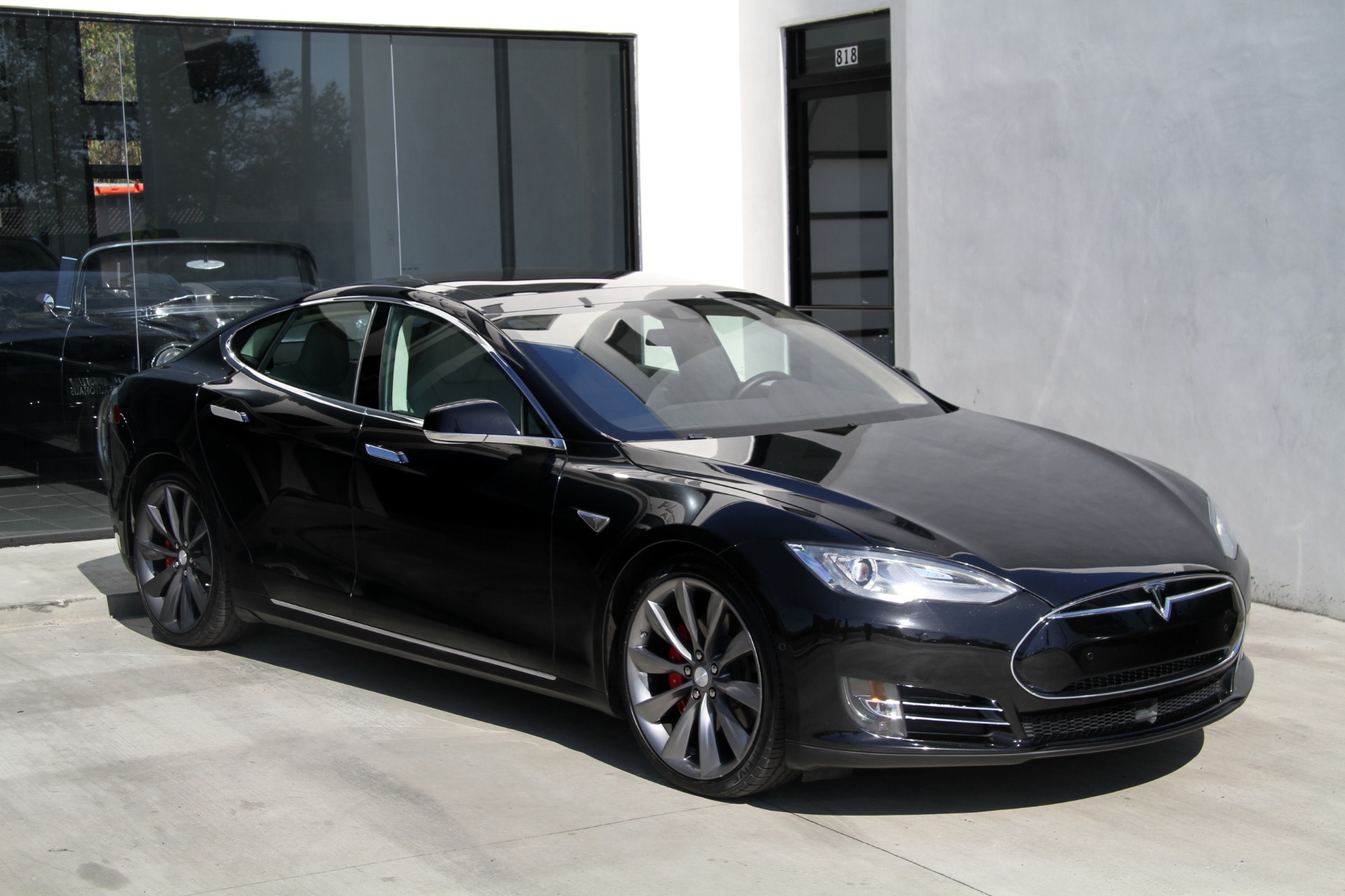 Черном 2022. Тесла model s p85. Tesla model s 85. Tesla model s 85d. Tesla model s 2015.