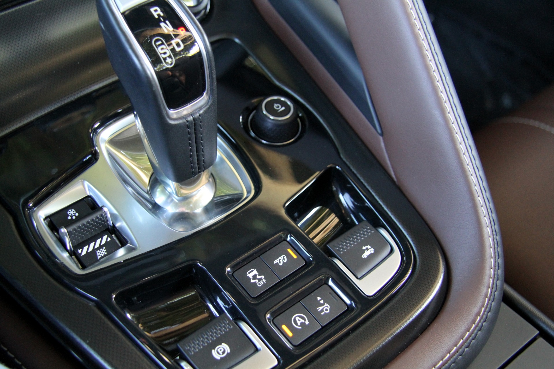 Used-2016-Jaguar-F-TYPE-S
