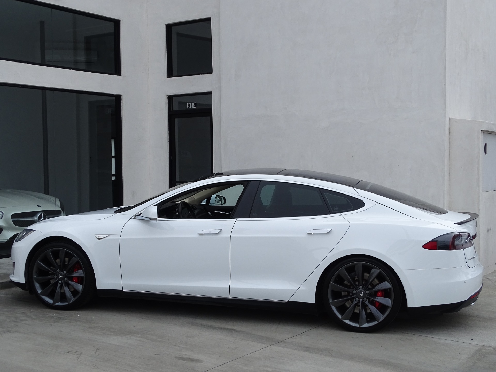 Aan boord Binnen site 2014 Tesla Model S P85 Stock # 6444A for sale near Redondo Beach, CA | CA  Tesla Dealer