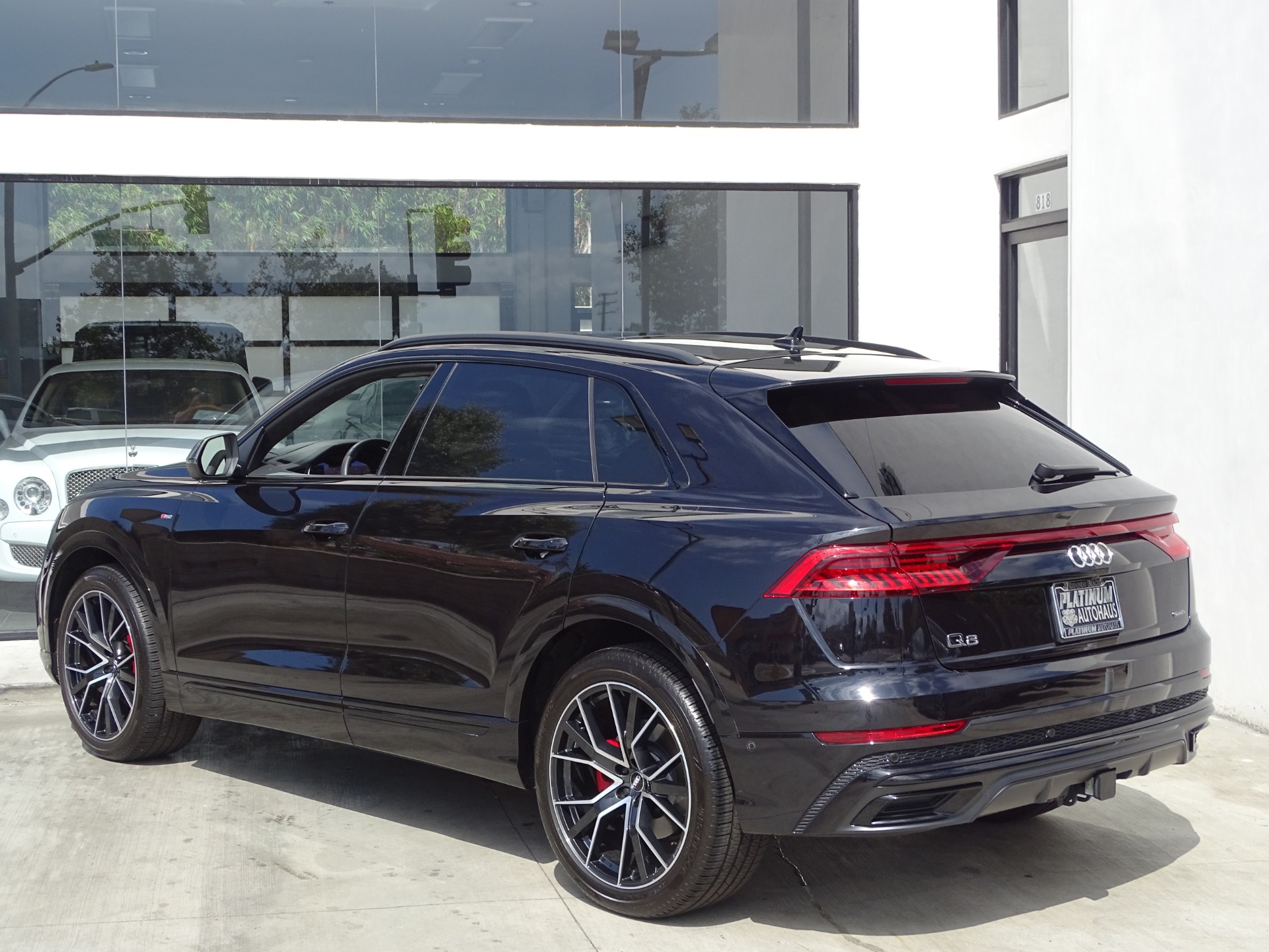 2019 Audi Q8 quattro - Technocratic Sport