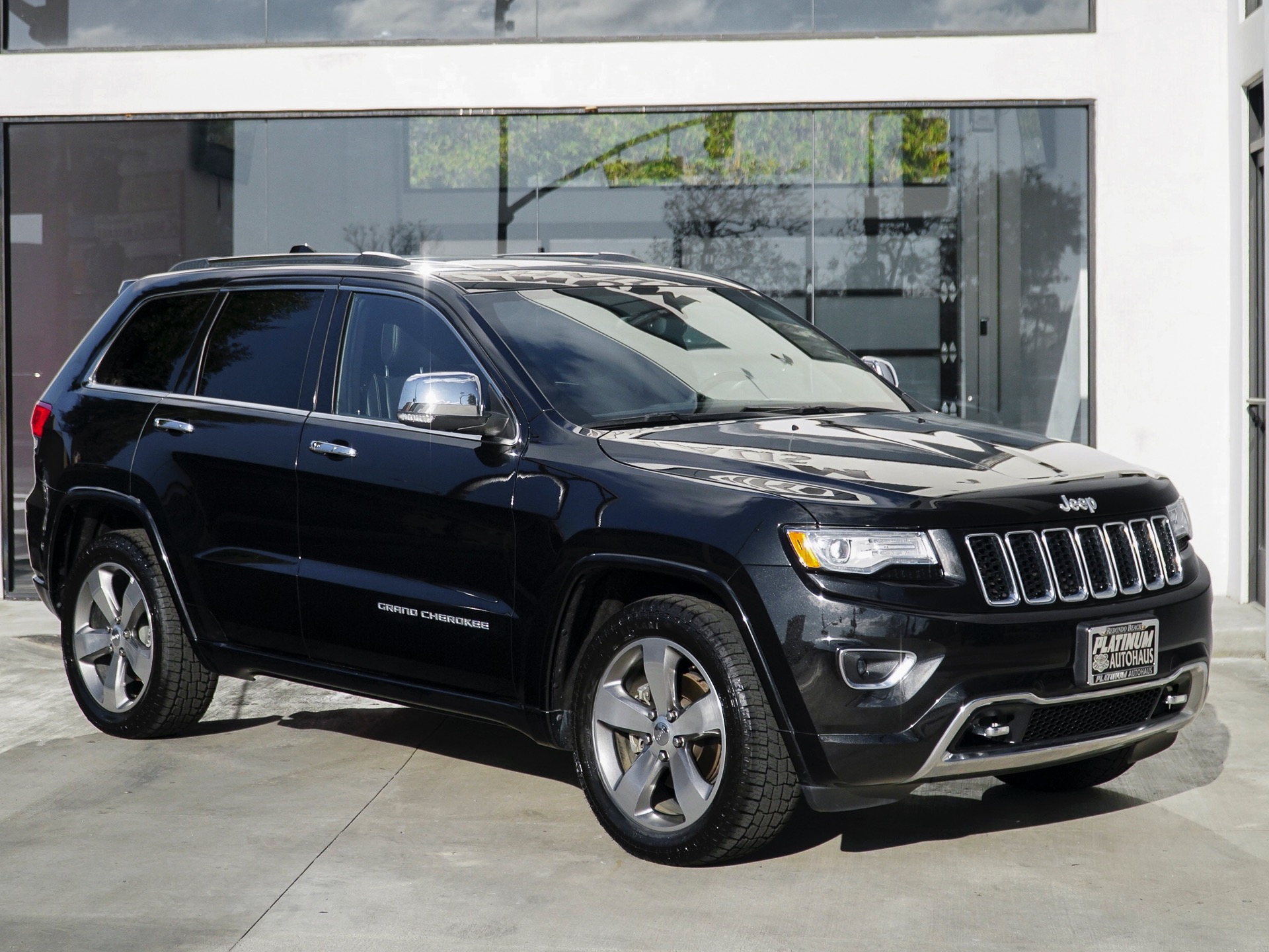 Jeep Grand Cherokee Wk Wnetrze Overland