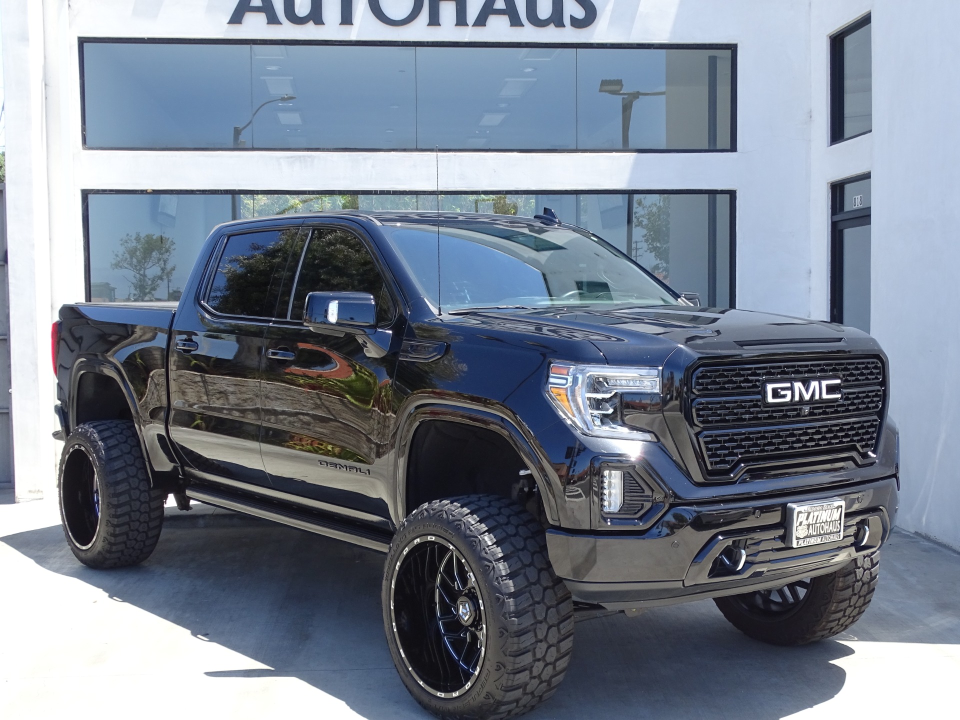2019 GMC Sierra 1500 Denali Stock 6972 for sale near Redondo Beach CA CA GMC Dealer