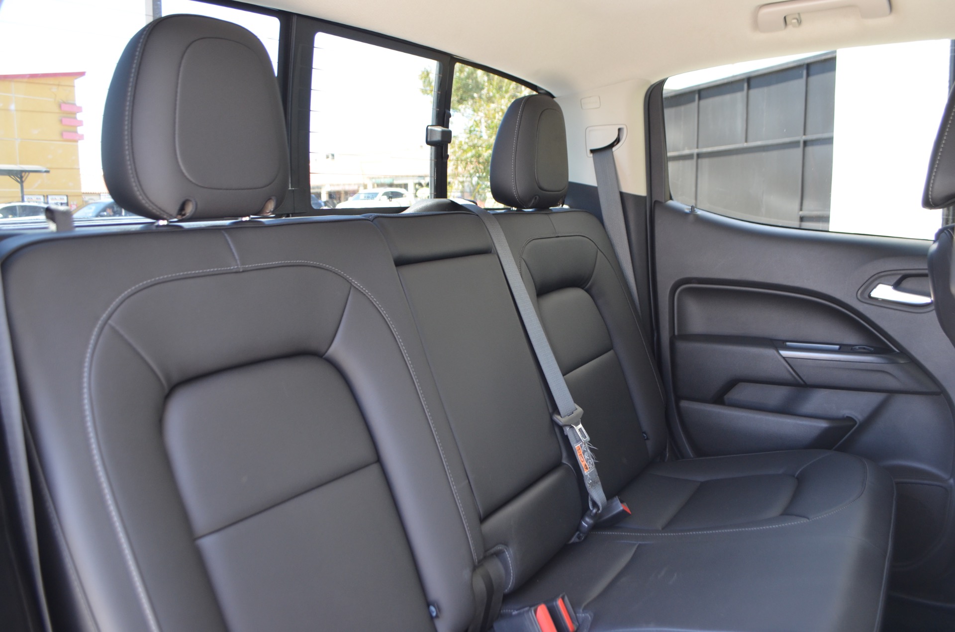 Used-2018-Chevrolet-Colorado-ZR2
