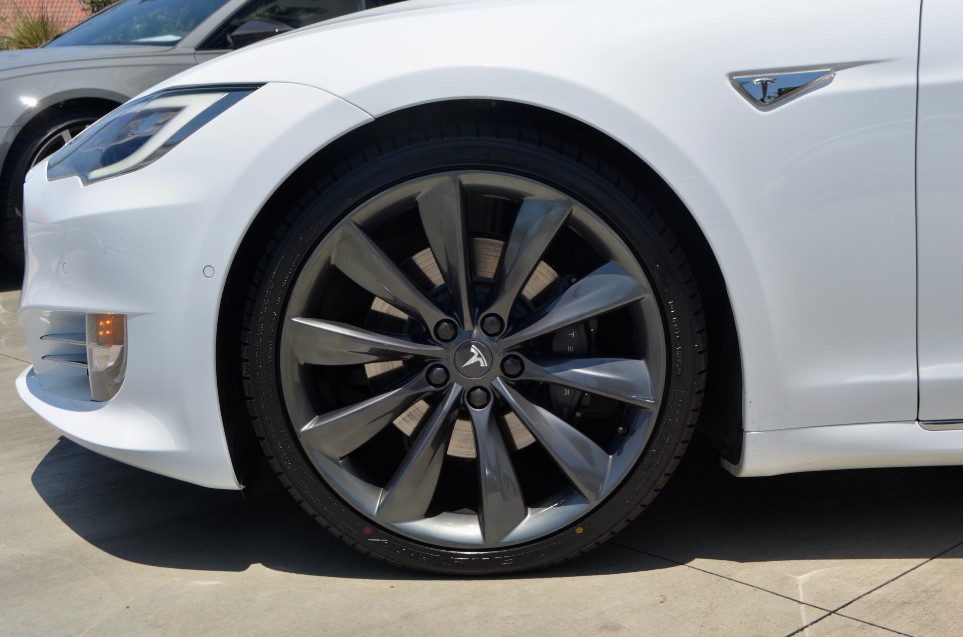 Used 2016 tesla model 3 discount