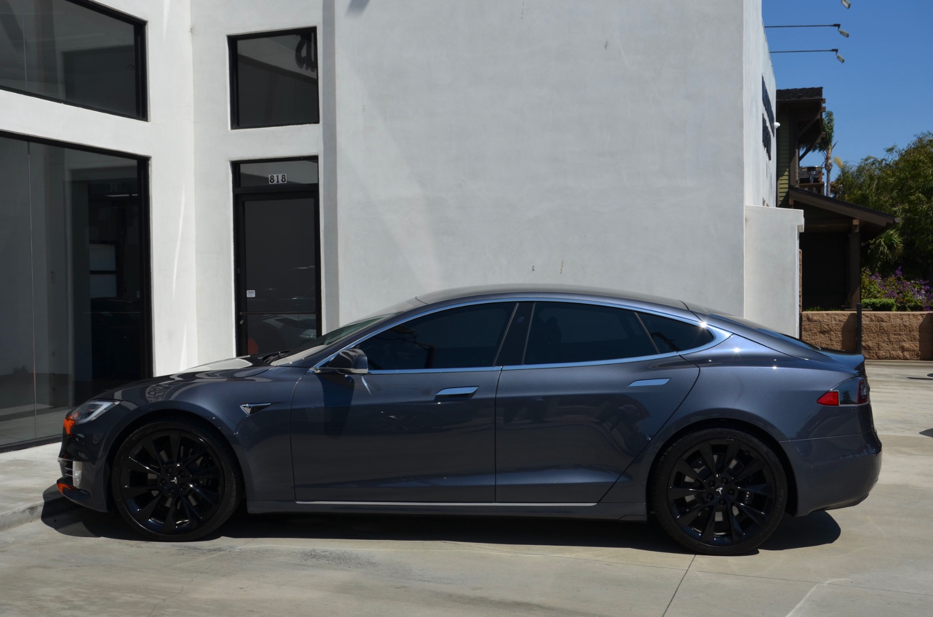 Model s performance used discount