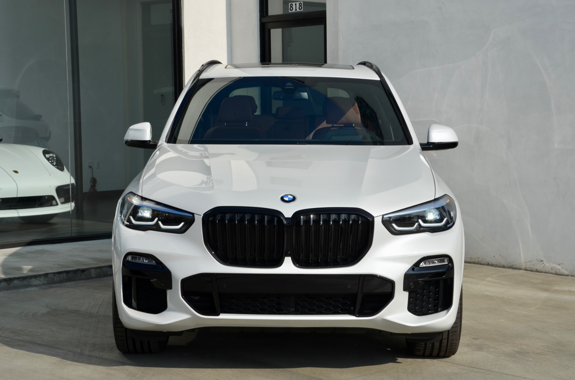Used-2021-BMW-X5-sDrive40i