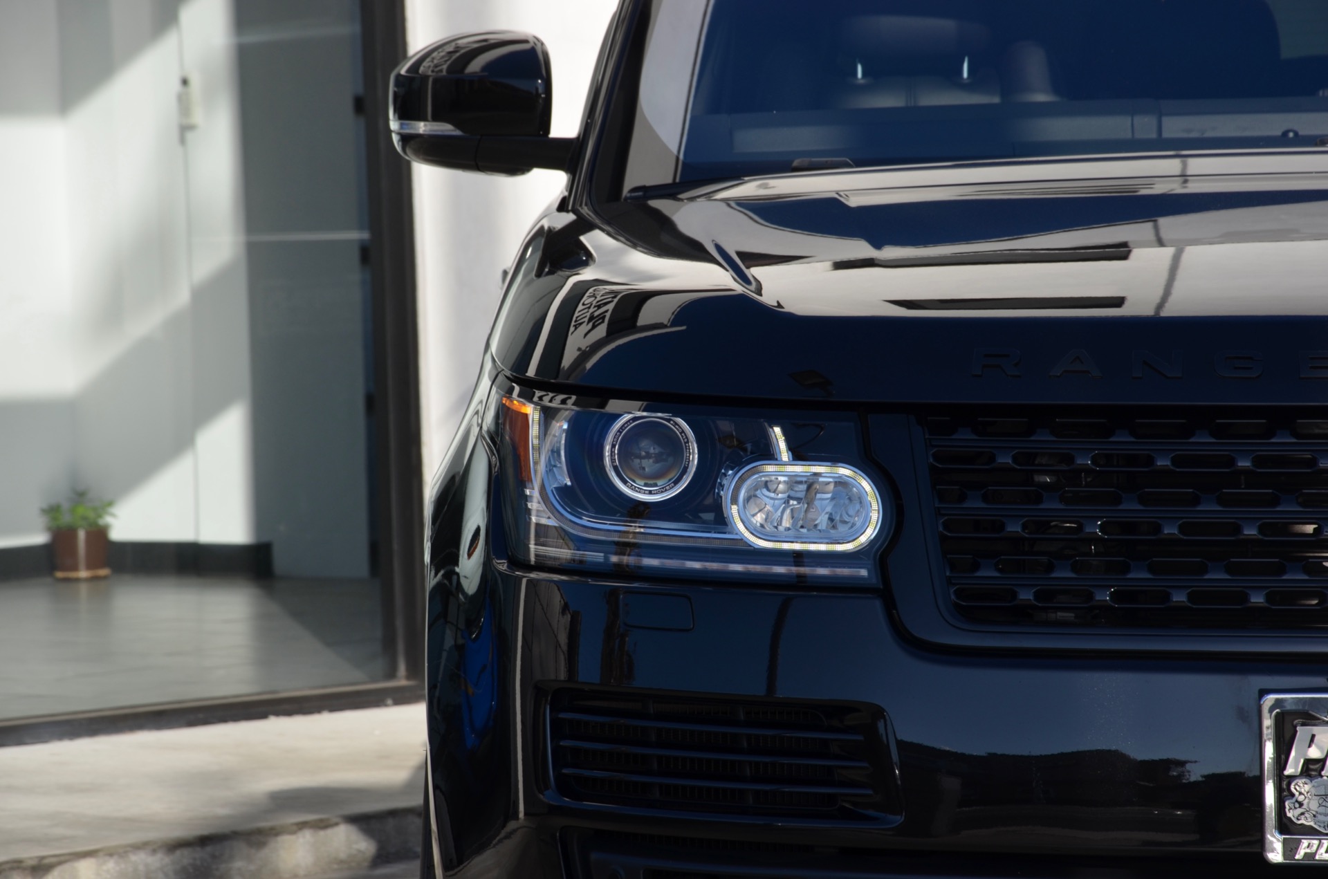 2017 Land Rover Range Rover Td6 Stock # 7724A for sale near Redondo Beach, CA | CA Land Rover Dealer 2017 Land Rover Range Rover Td6 Stock # 7724A for sale near Redondo Beach, CA | CA Land Rover Dealer