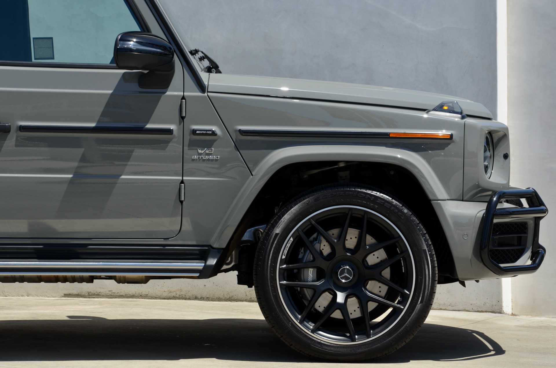 Used-2021-Mercedes-Benz-G-Class-AMG-G-63