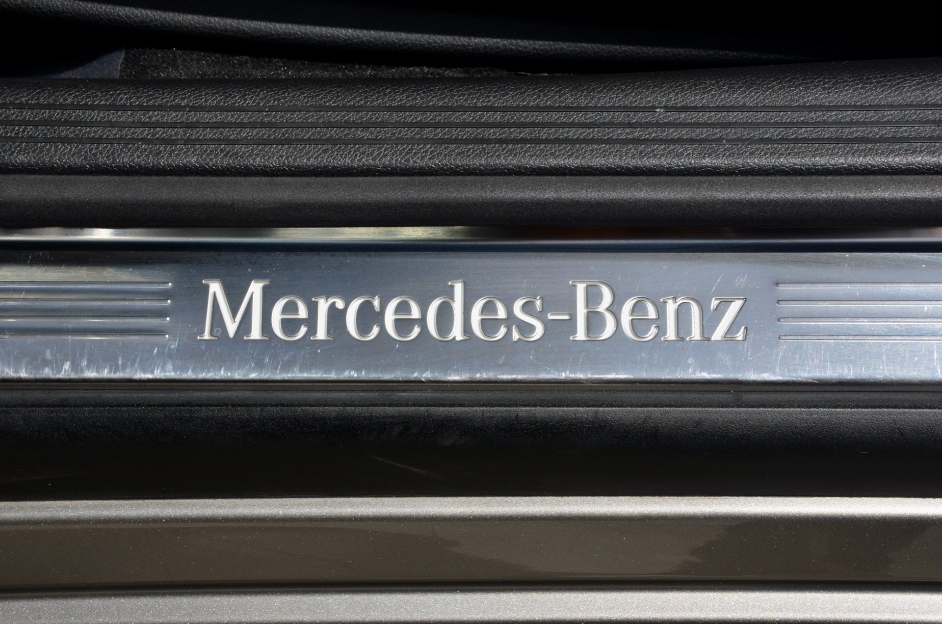 Used-2019-Mercedes-Benz-C-Class-C-300