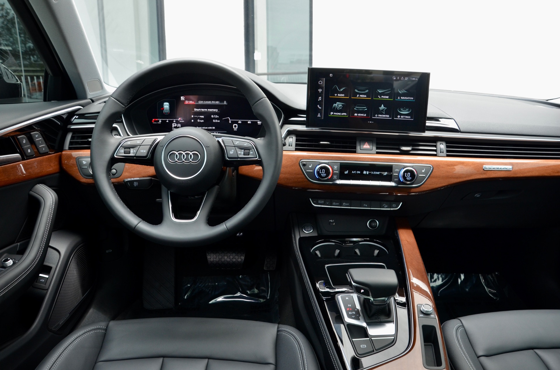 2022 Audi A4 Interior Premium Plus 2022 Audi A4 Interior Premium Plus
