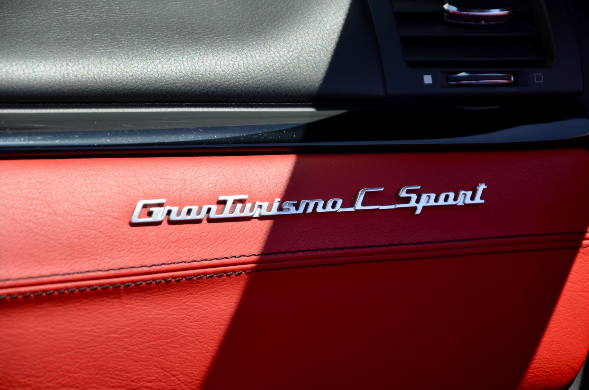 Used-2018-Maserati-GranTurismo-Sport