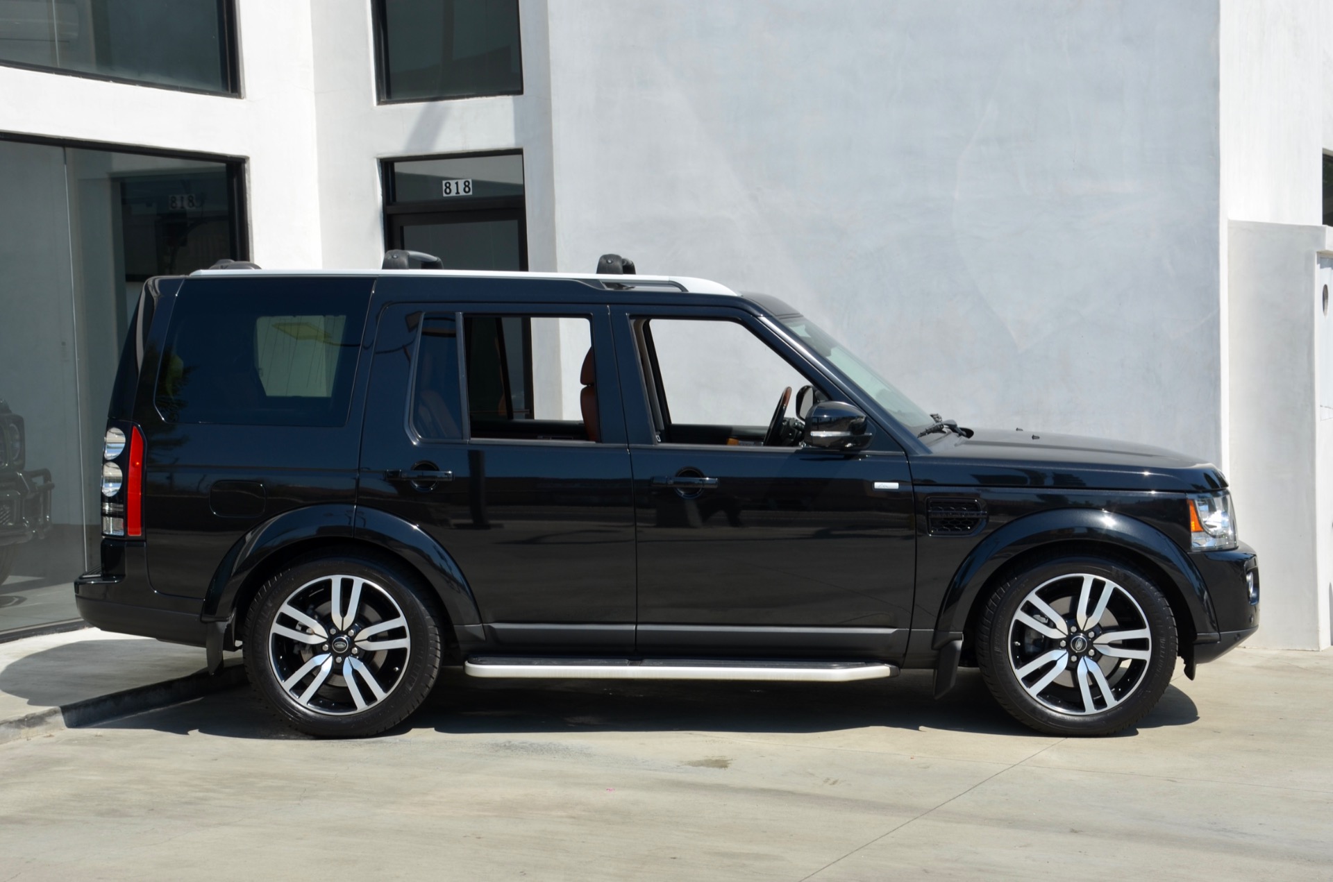 Used-2016-Land-Rover-LR4-HSE-LUX