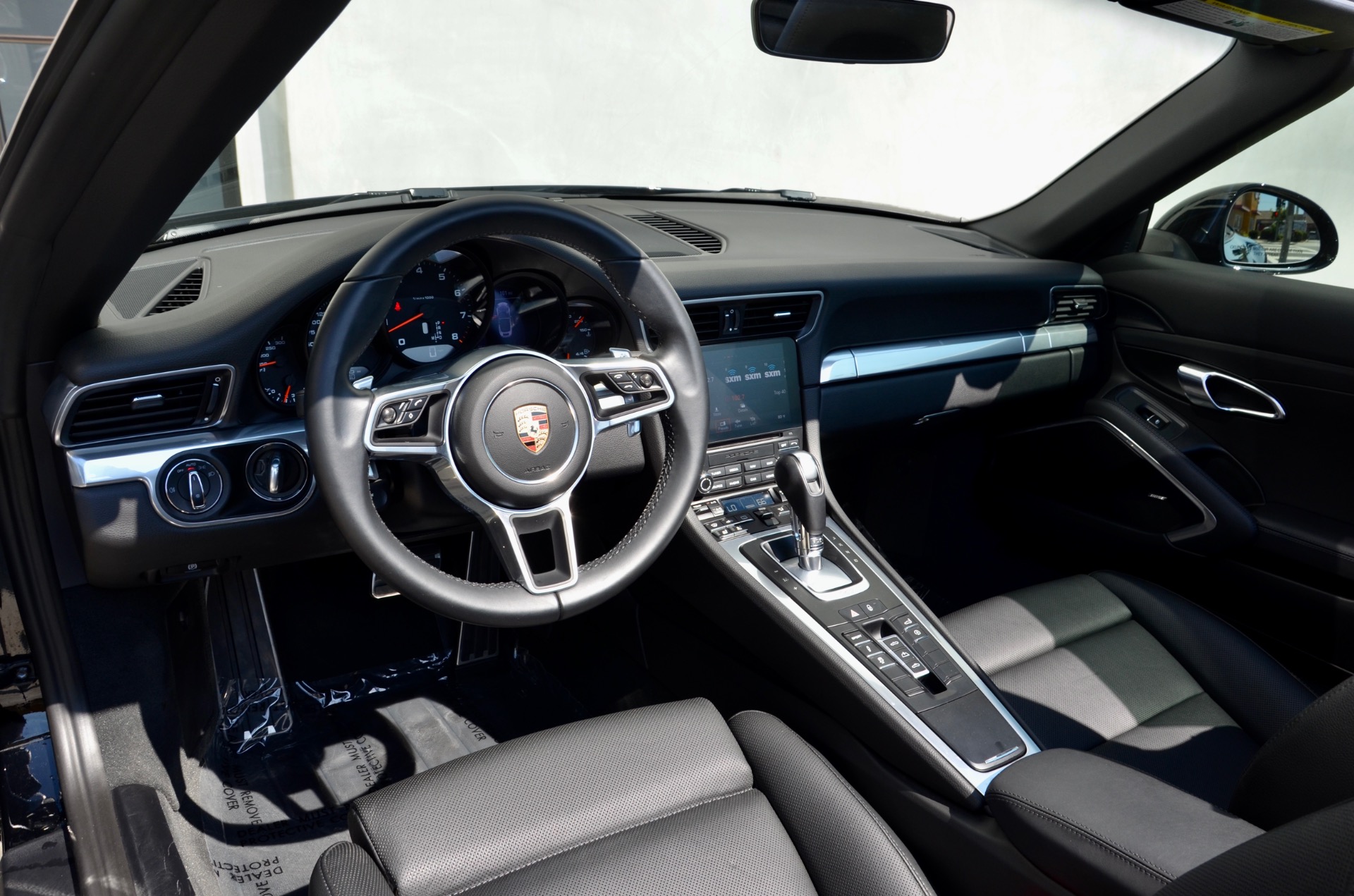 Used-2017-Porsche-911-Carrera
