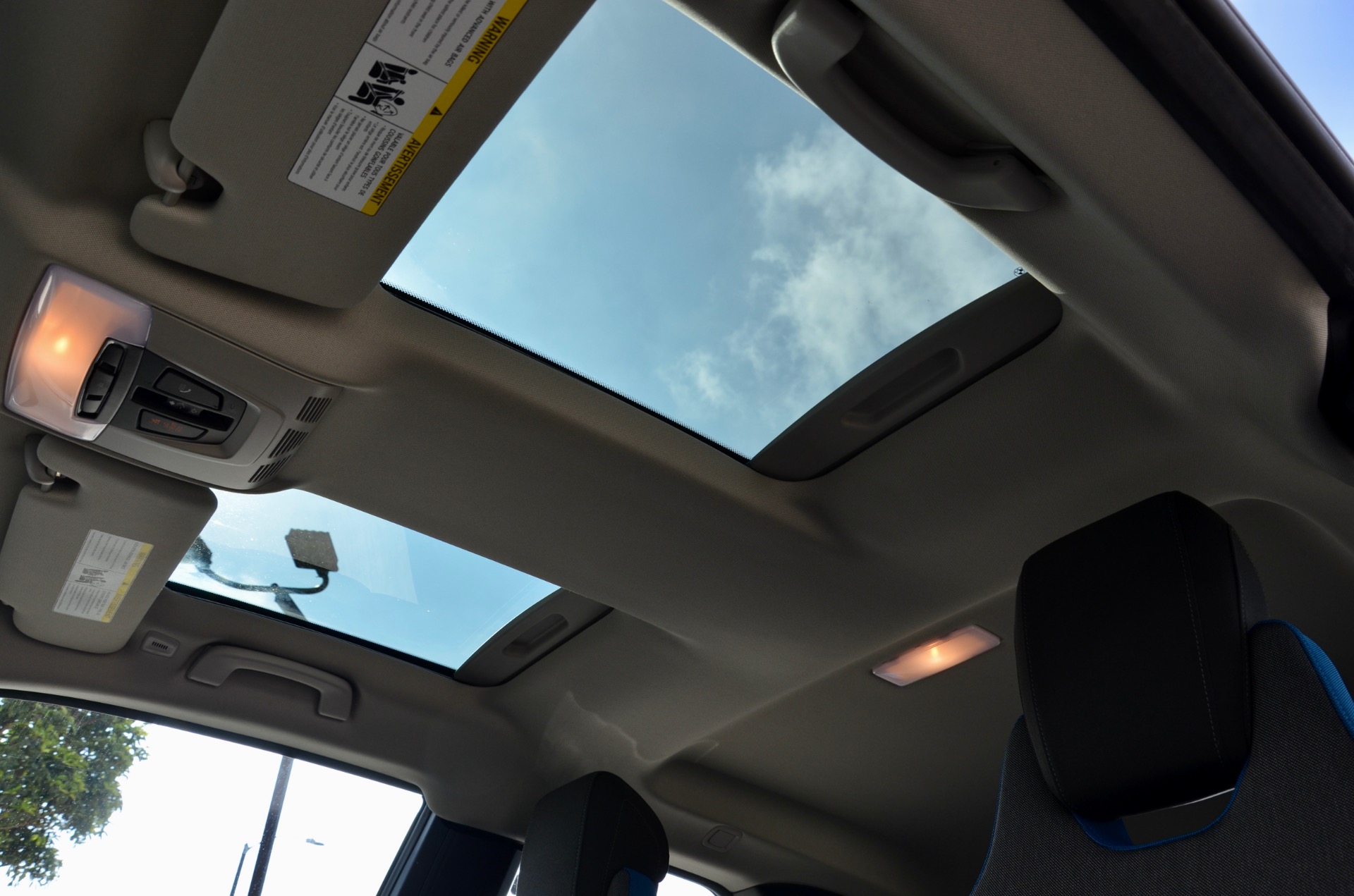 Bmw i3 with shop sunroof