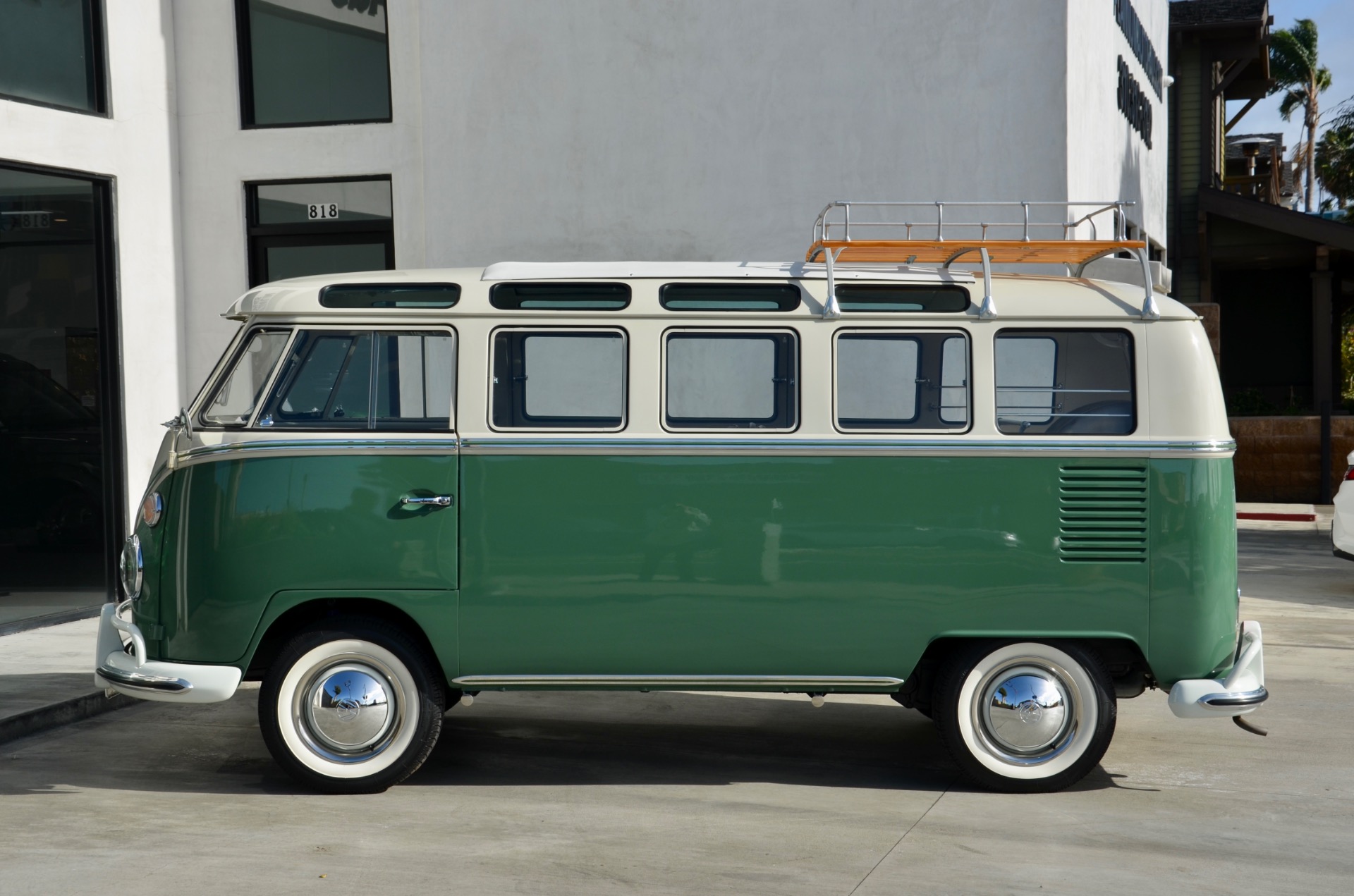 Used-1965-VOLKSWAGEN-Type-2-T1-SAMBA-21-WINDOW