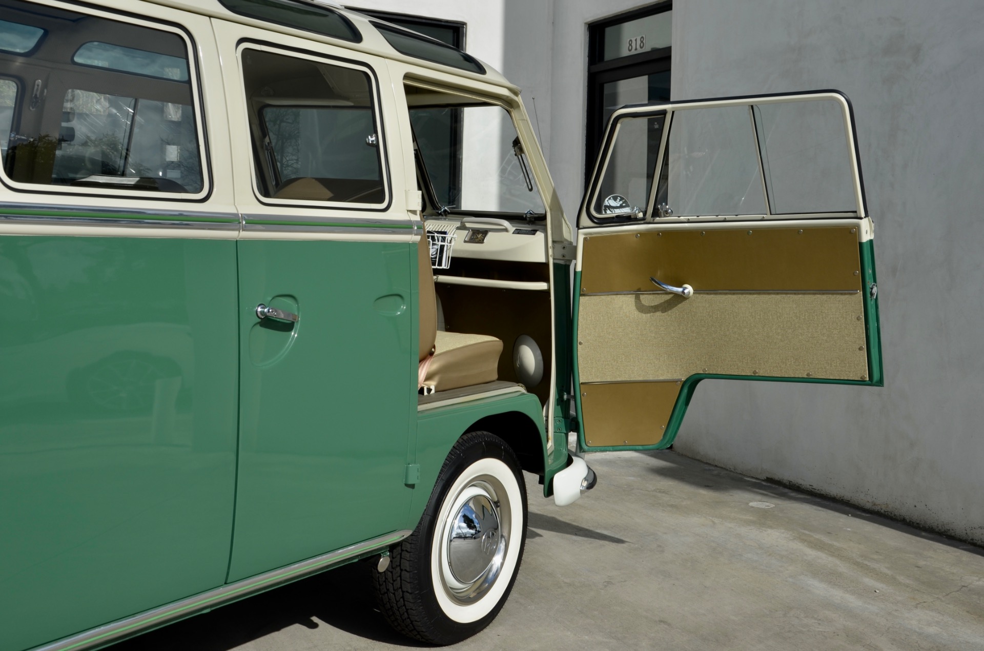Used-1965-VOLKSWAGEN-Type-2-T1-SAMBA-21-WINDOW