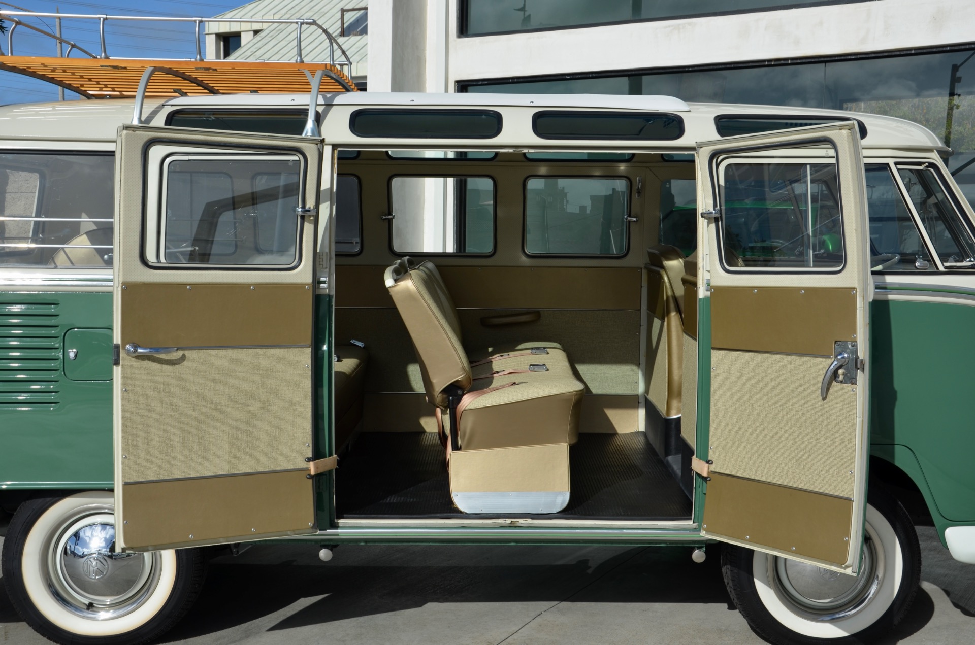 Used-1965-VOLKSWAGEN-Type-2-T1-SAMBA-21-WINDOW