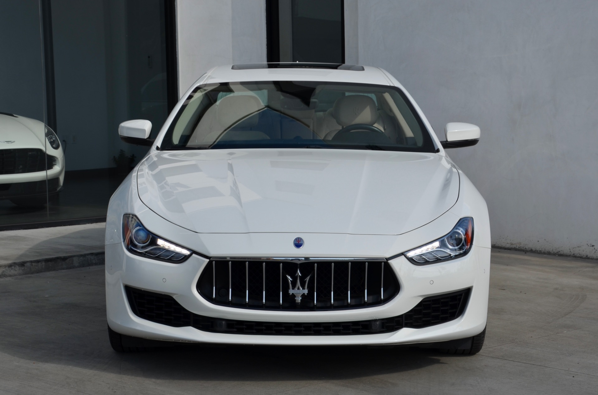 Used-2019-Maserati-Ghibli