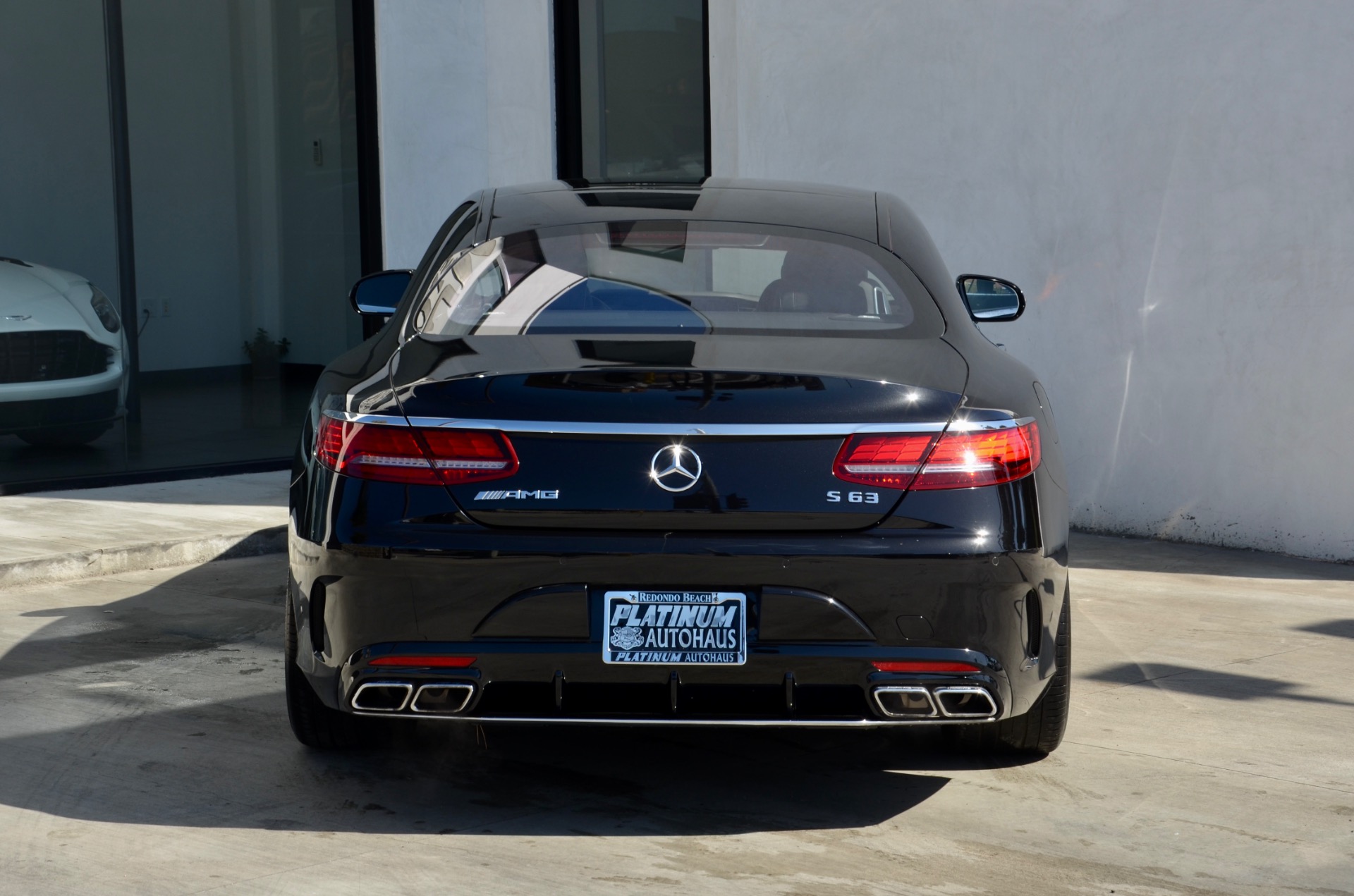 Used-2018-Mercedes-Benz-S-Class-AMG-S-63