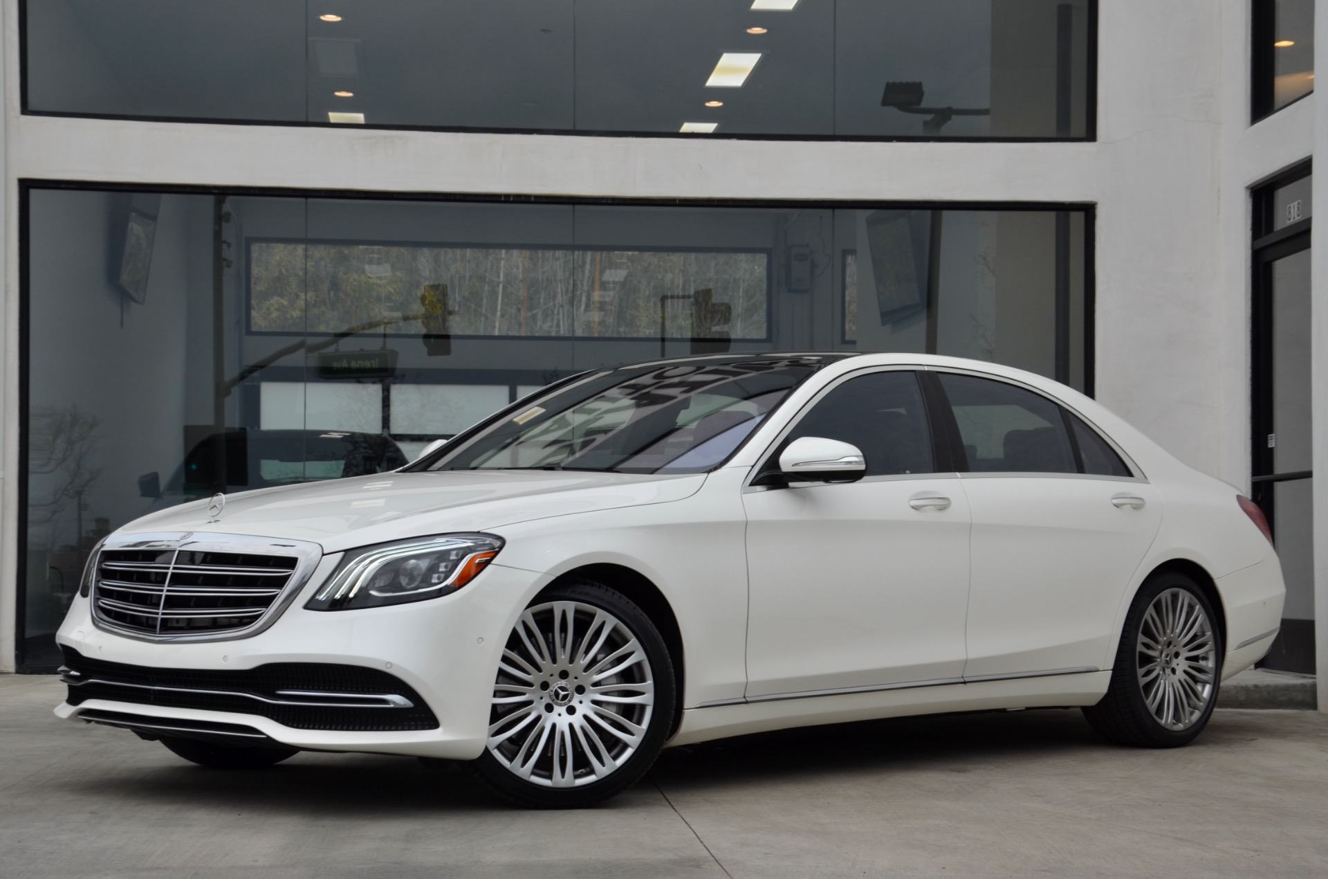 Used-2019-Mercedes-Benz-S-Class-S-450
