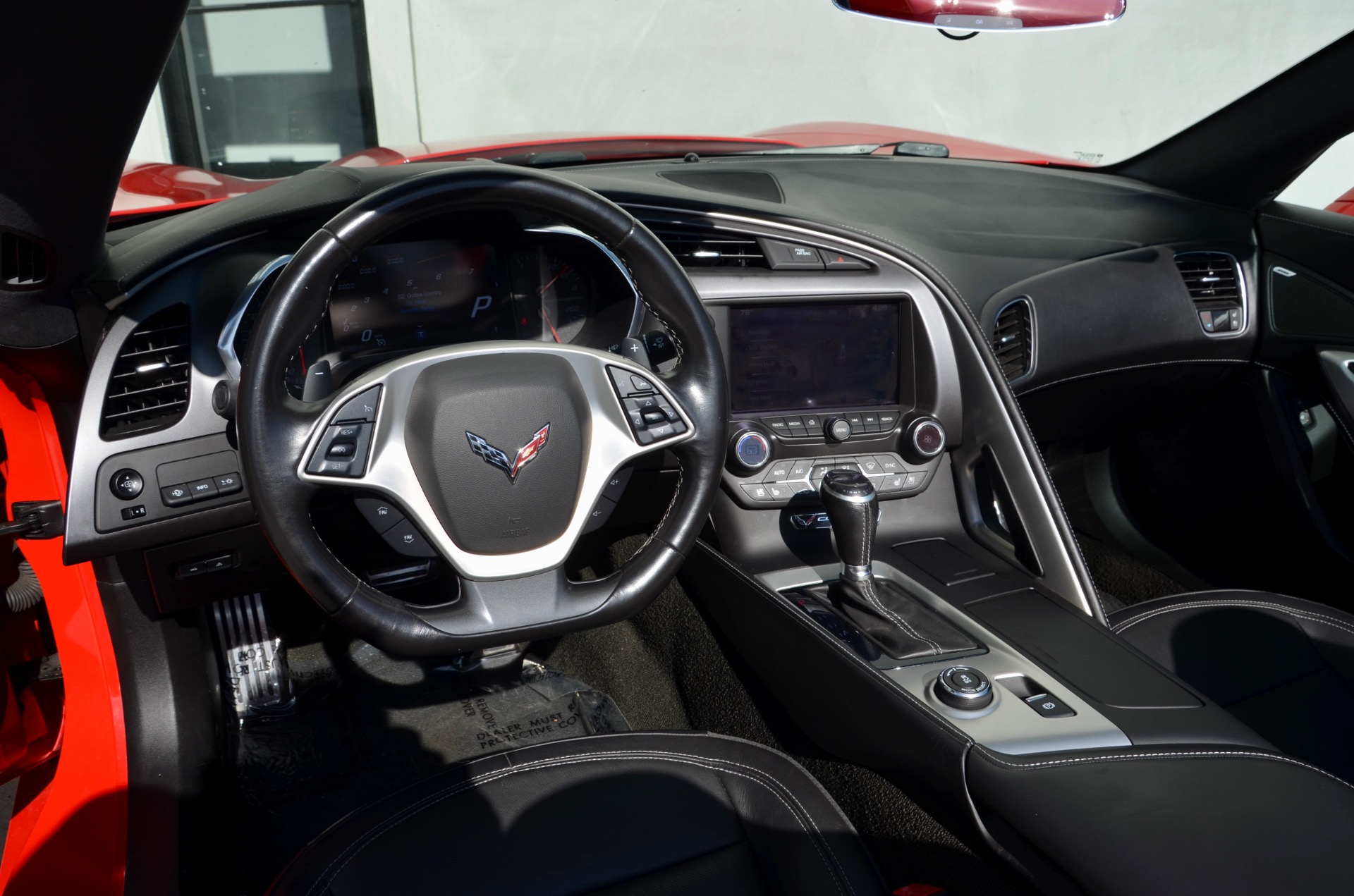 Used-2018-Chevrolet-Corvette-Stingray