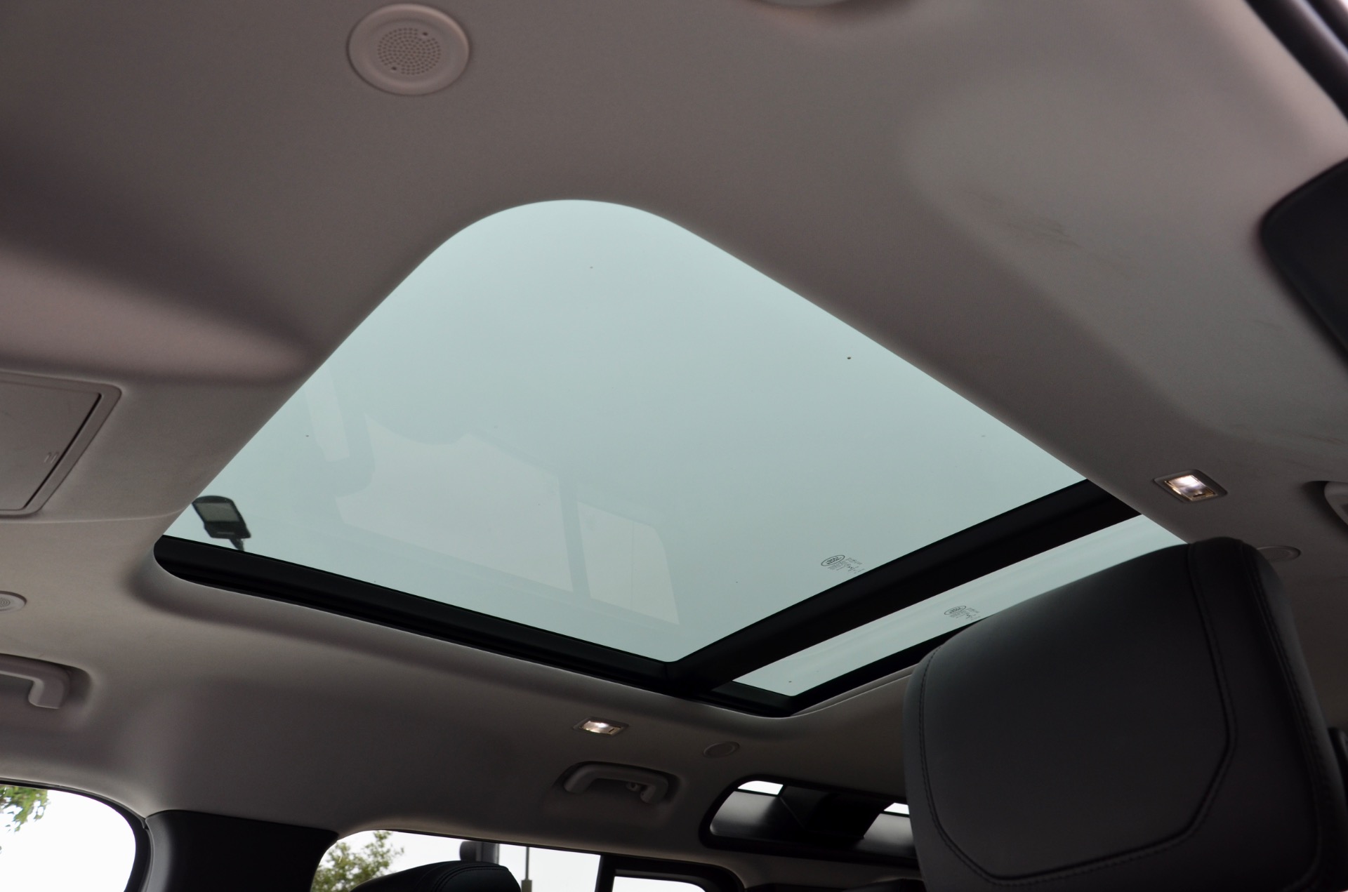Defender 110 sales panoramic roof