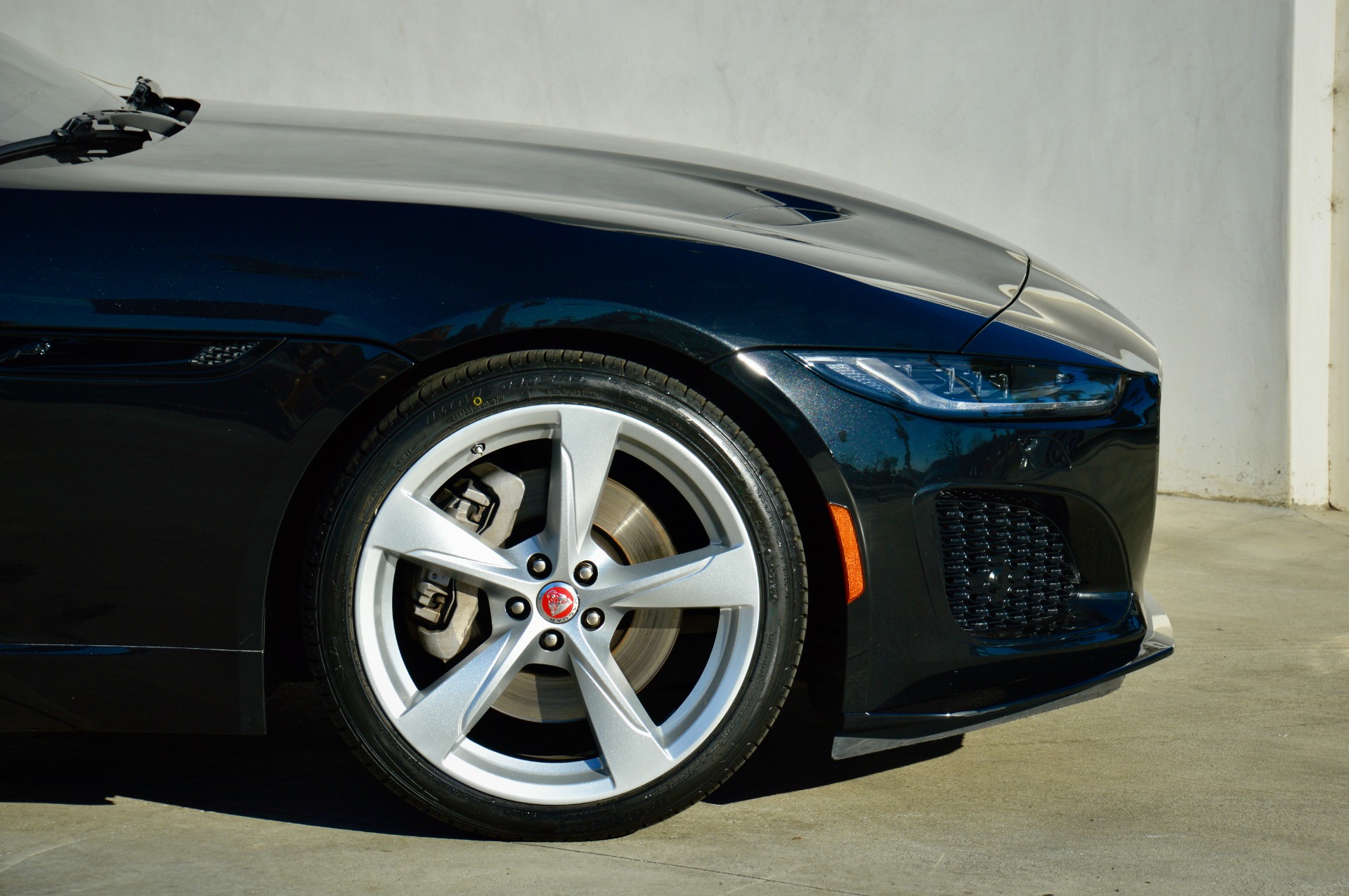 Used-2021-Jaguar-F-TYPE-P300