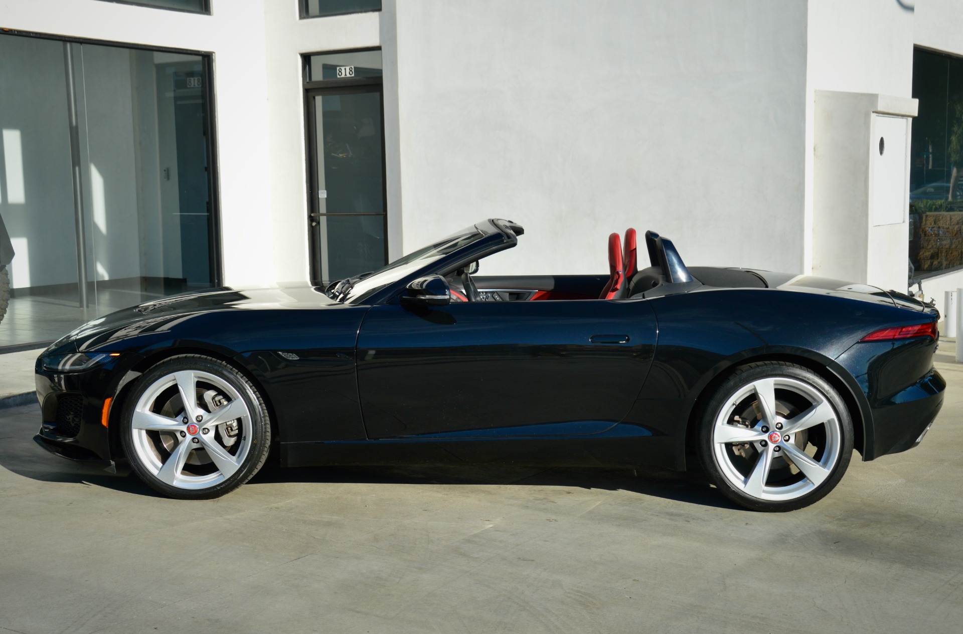 Used-2021-Jaguar-F-TYPE-P300