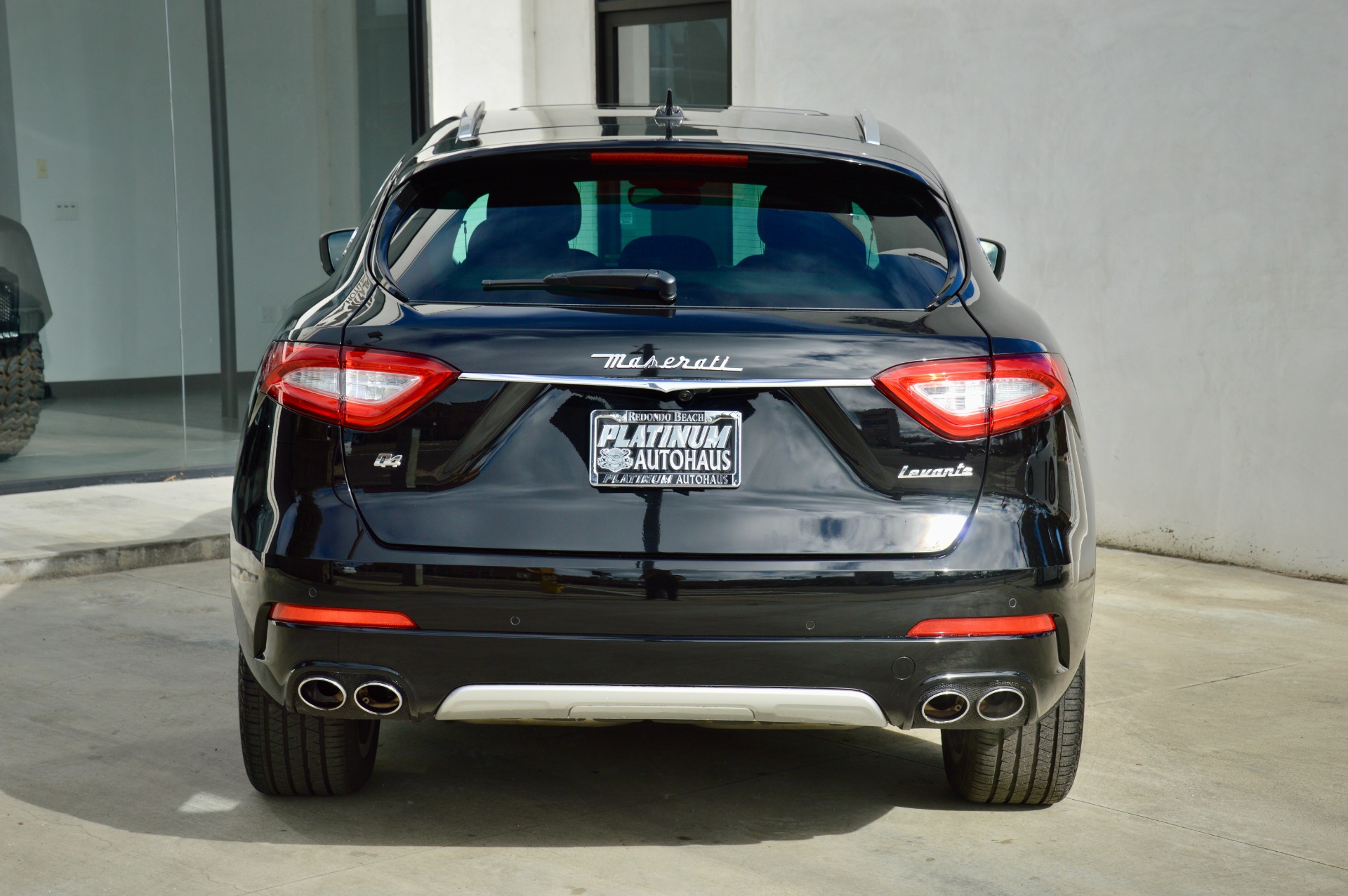 Used-2020-Maserati-Levante-GranLusso