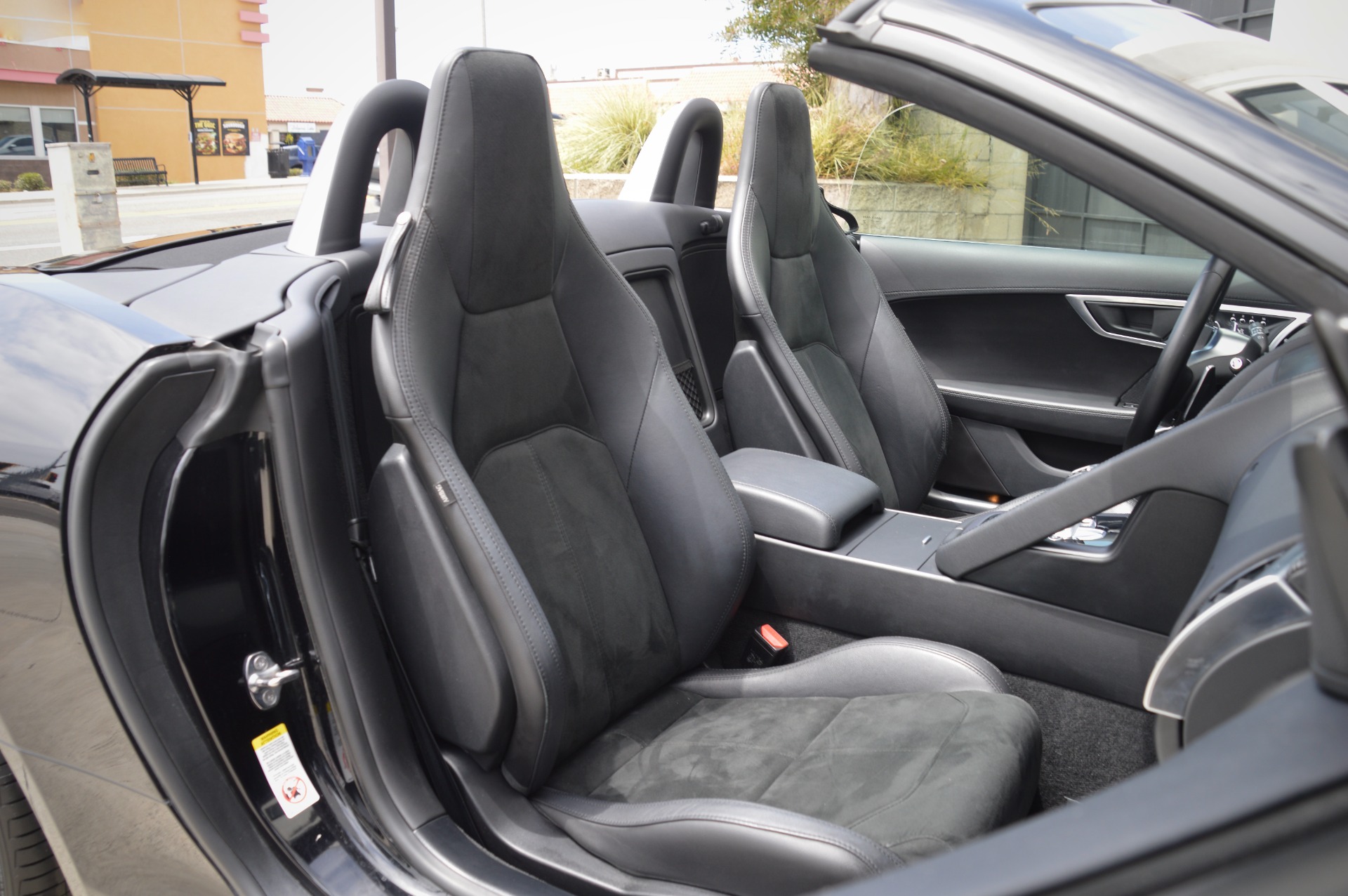 Used-2020-Jaguar-F-TYPE-P300