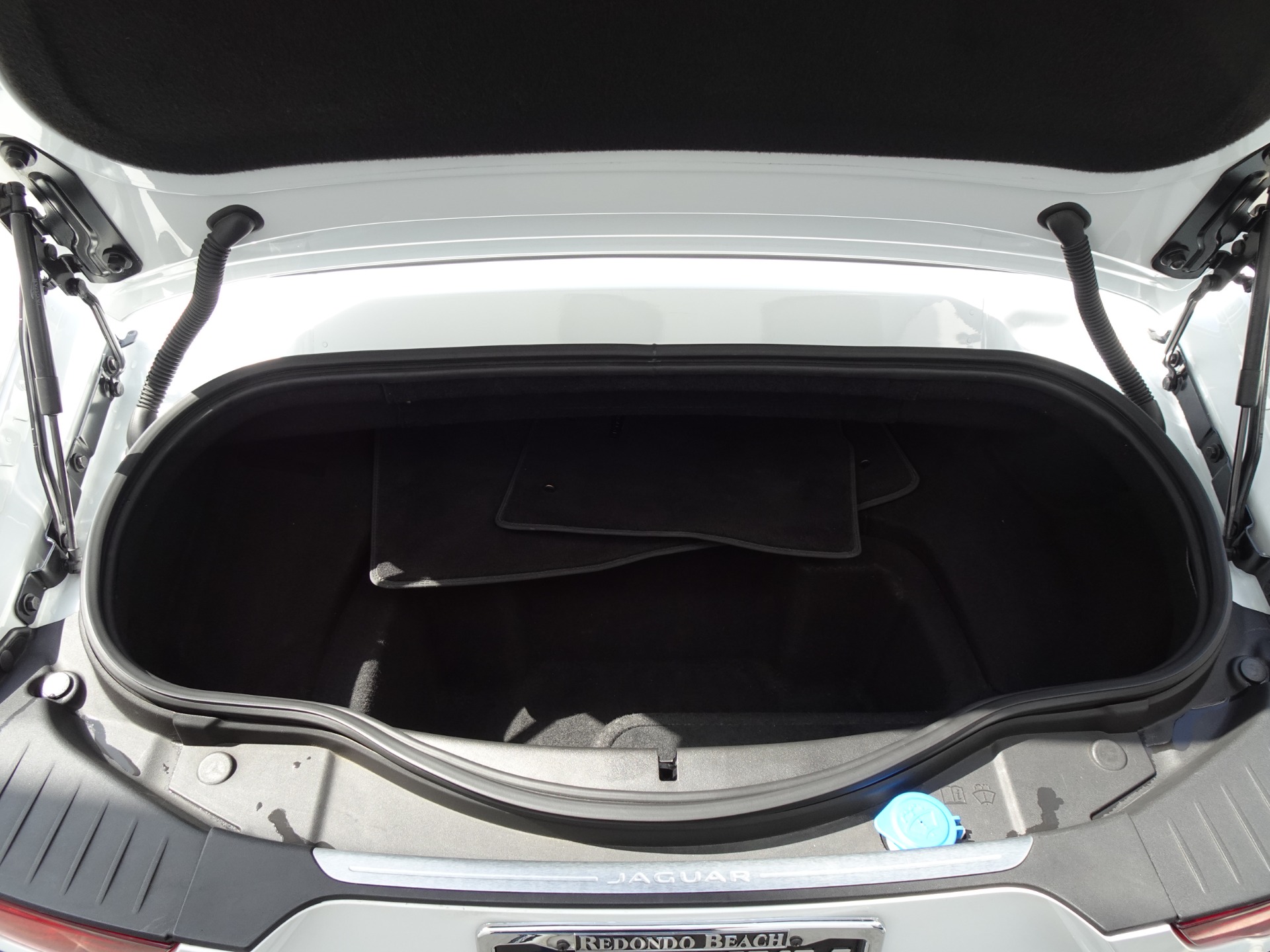 Used-2021-Jaguar-F-TYPE-R-Dynamic