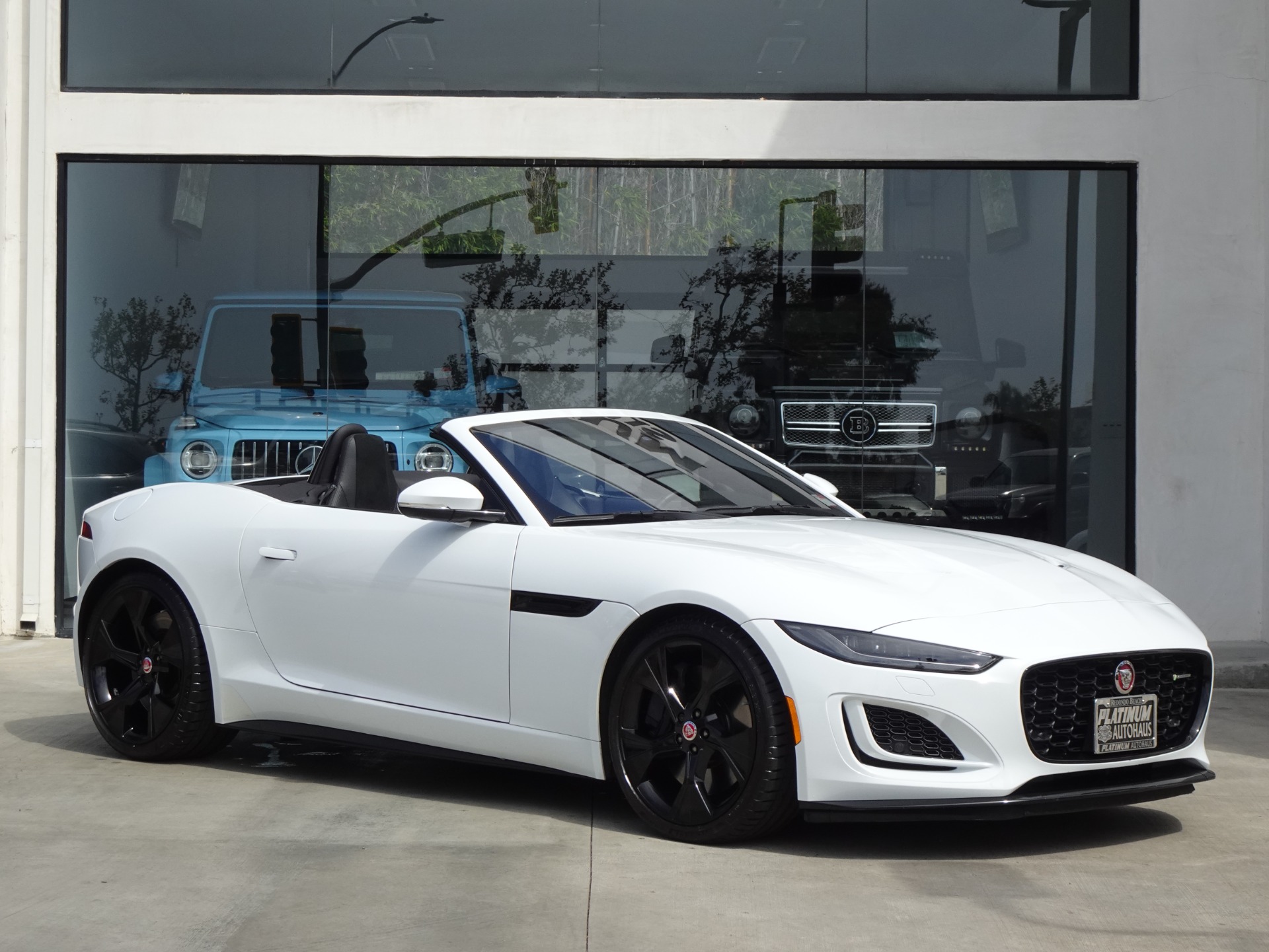 Used-2021-Jaguar-F-TYPE-R-Dynamic